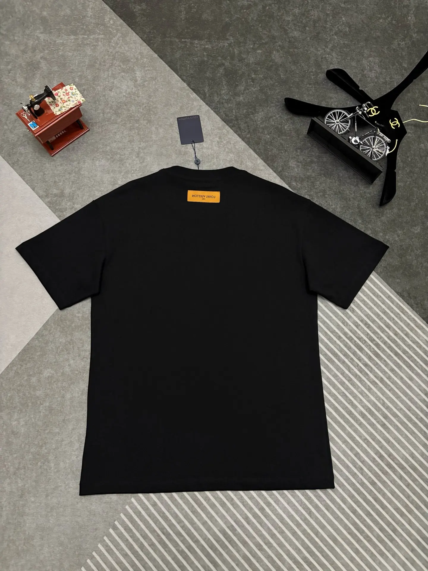Embroidered Monogram Cotton T-Shirt D17515286 — view 7