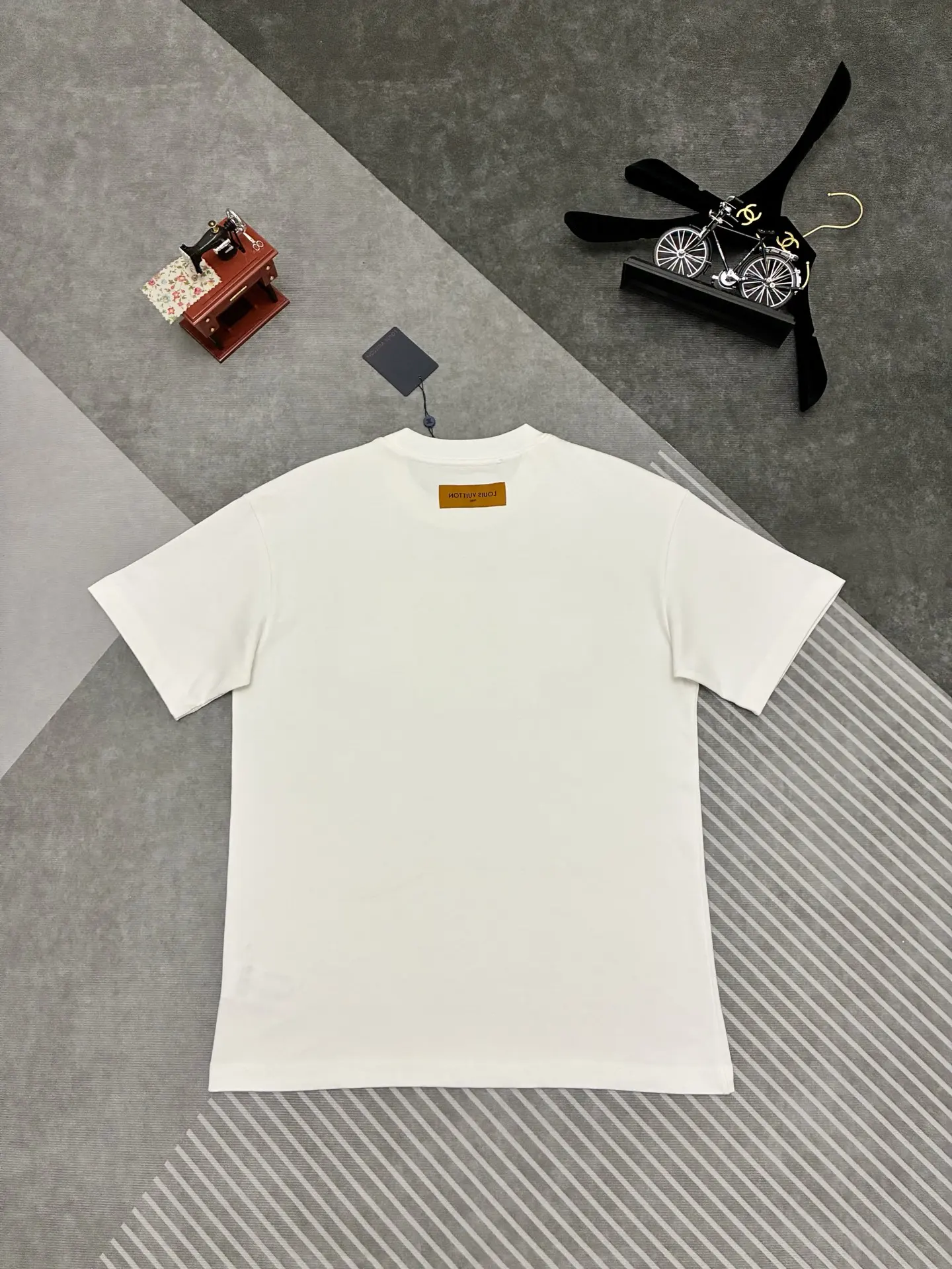 Embroidered Logo Cotton Jersey T-Shirt D17515319 — view 7