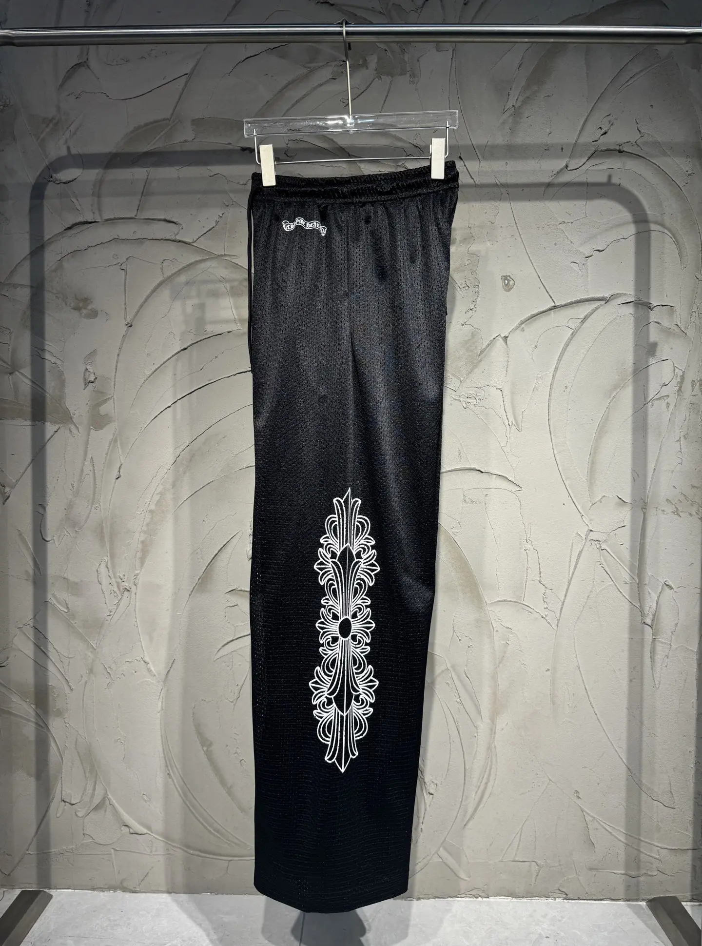 Chrome Hearts Vine Cross Mesh Trousers D18024340 — view 12