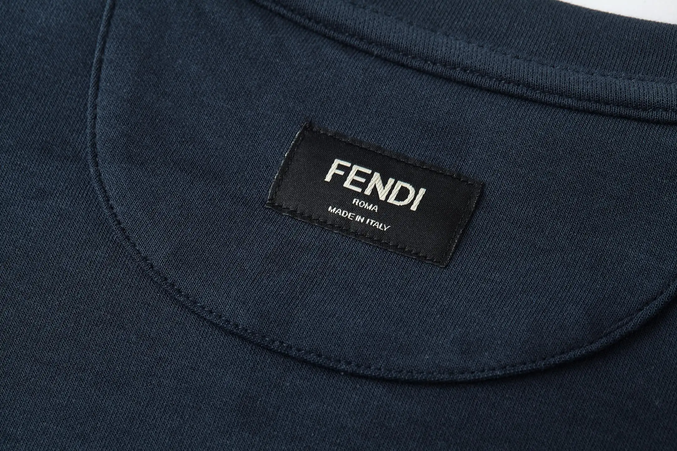 FF Logo Hardware Cotton T-Shirt D18014214 — view 4