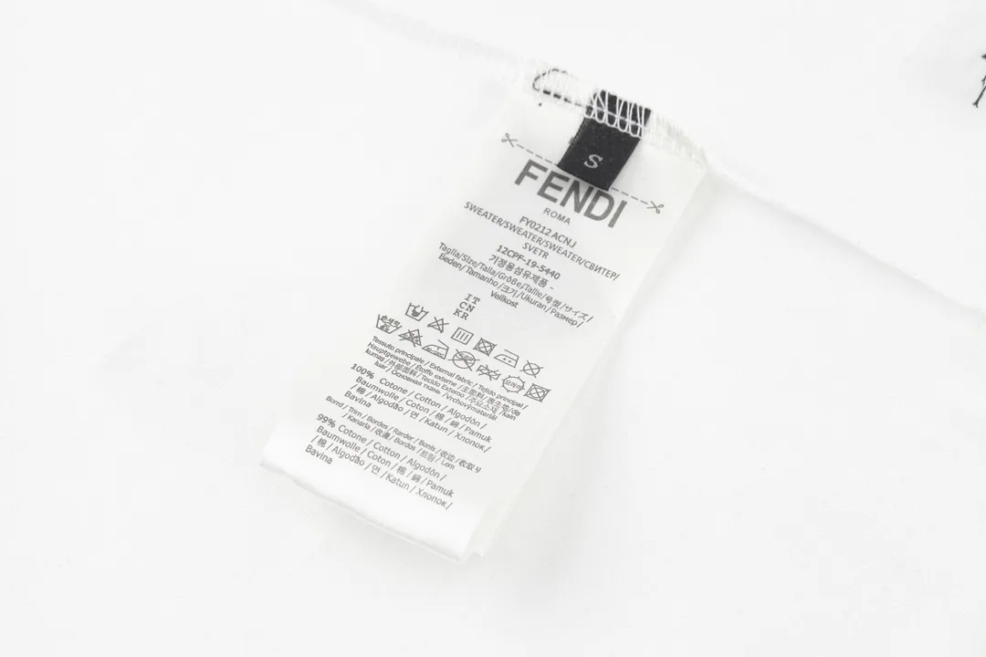 FF Logo Hardware Oversized T-Shirt D18014211 — view 9