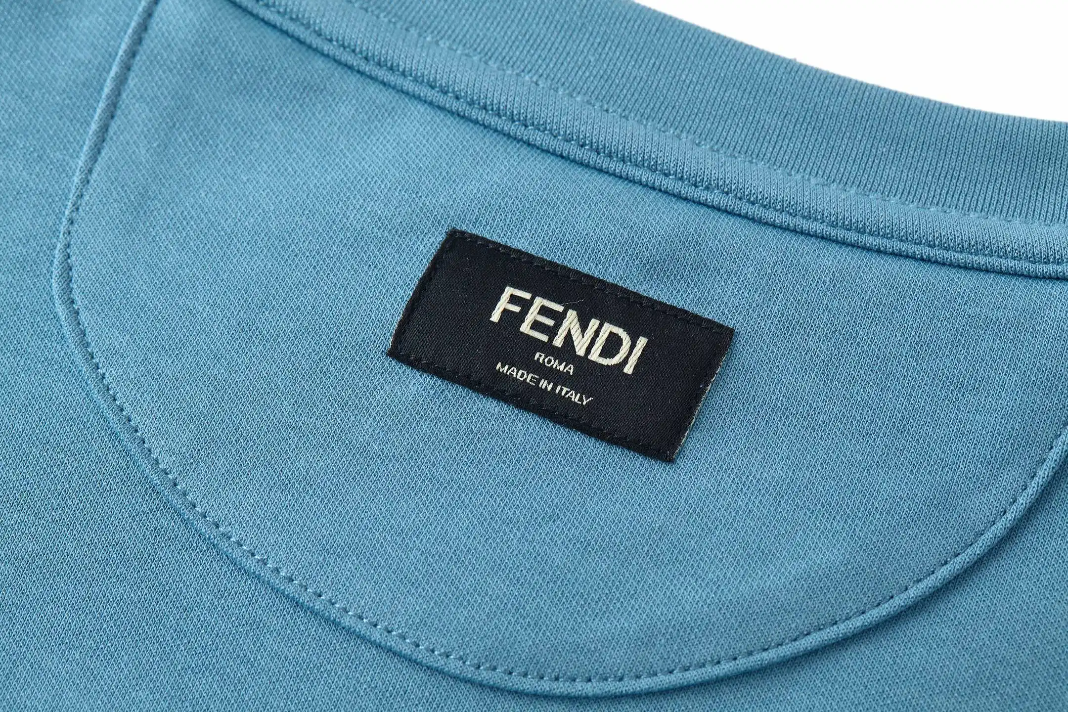 FF Logo Hardware Cotton T-Shirt D18014213 — view 4