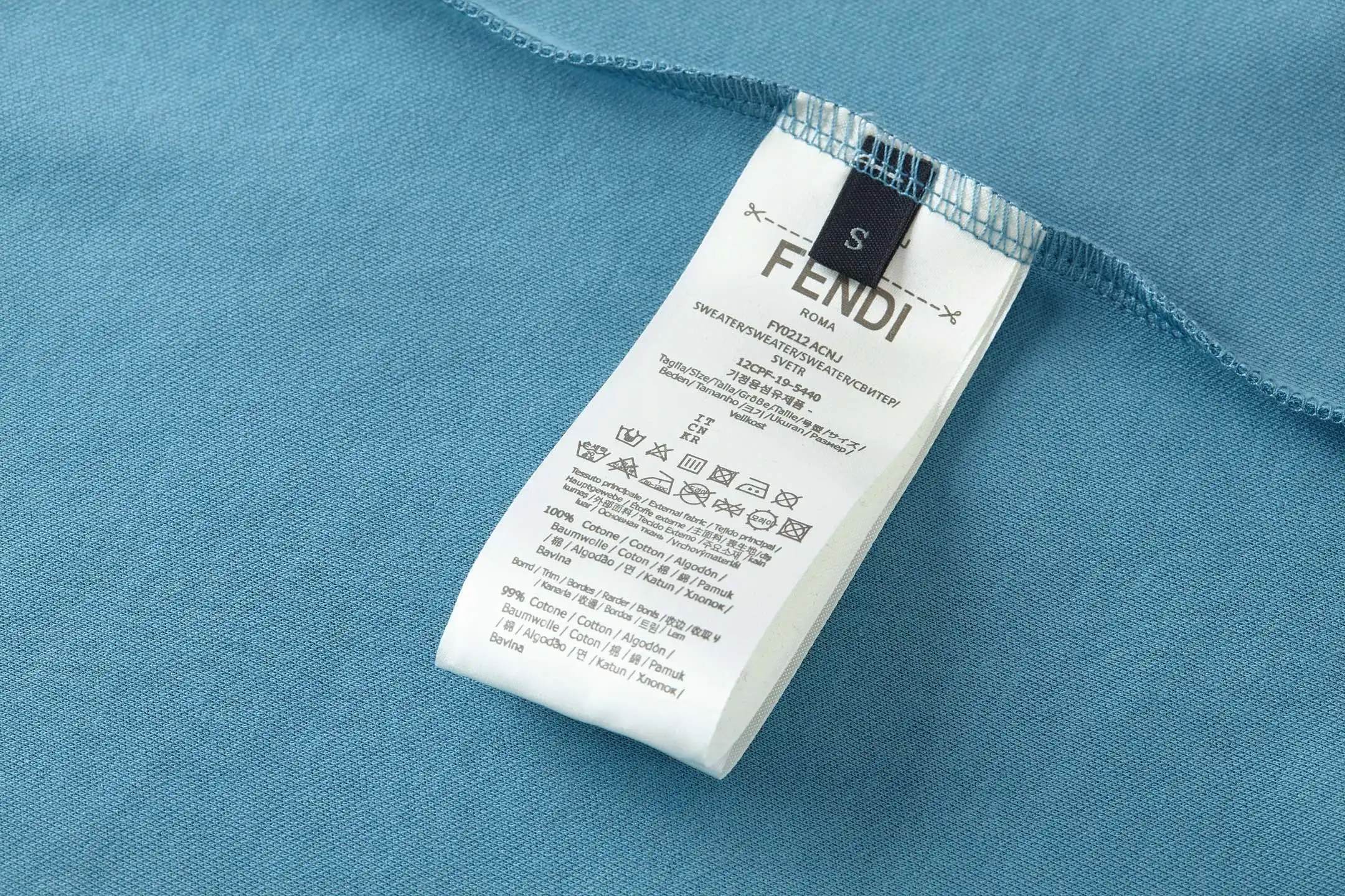 FF Logo Hardware Cotton T-Shirt D18014213 — view 9