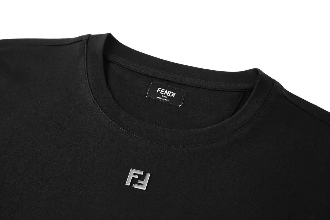 FF Logo Hardware Cotton T-Shirt D18014210 — view 3