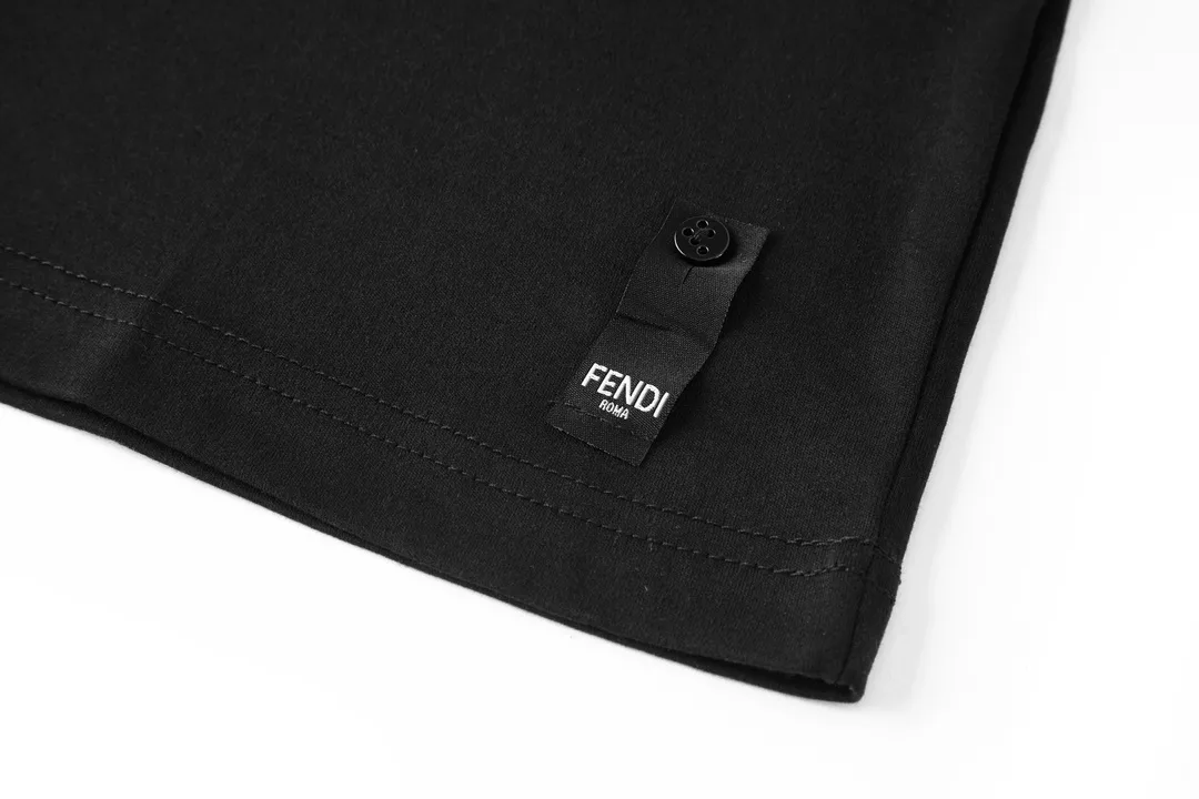 FF Logo Hardware Cotton T-Shirt D18014210 — view 7
