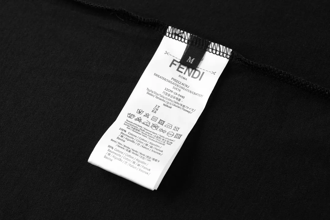 FF Logo Hardware Cotton T-Shirt D18014210 — view 9