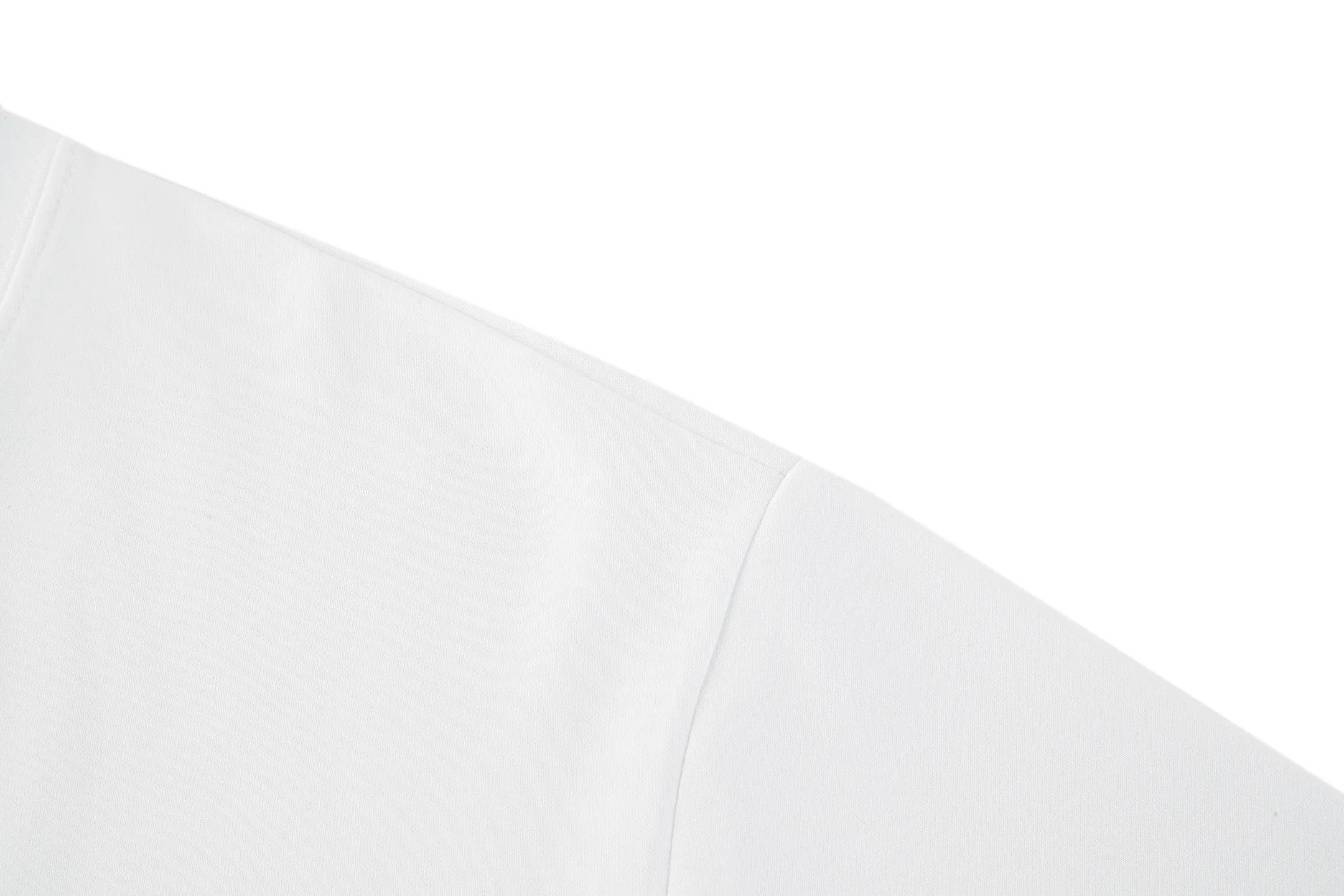Oversized Logo-Badge Cotton T-Shirt D18014179 — view 4