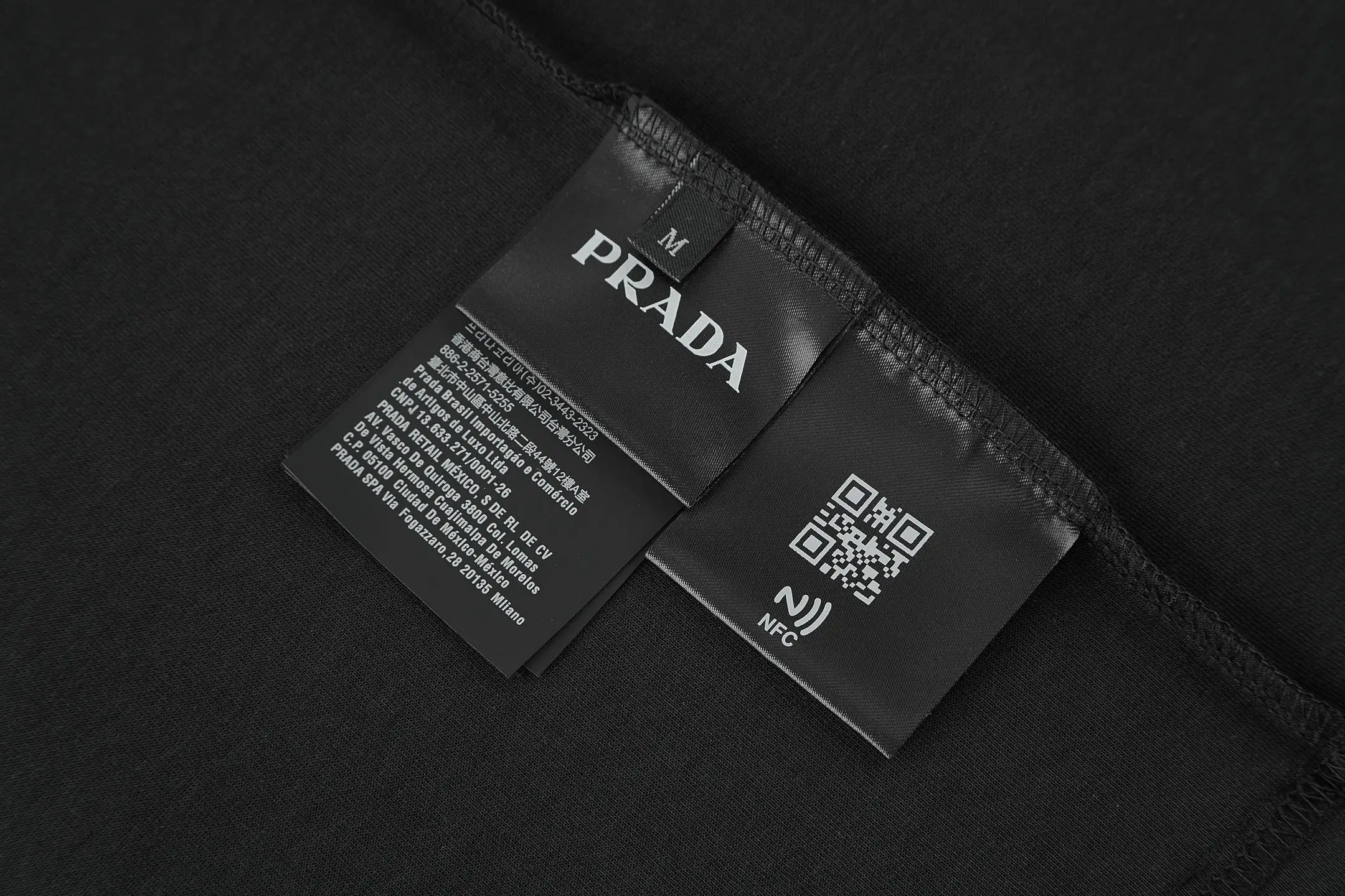 Oversized Logo-Plaque Cotton T-Shirt D18014180 — view 9