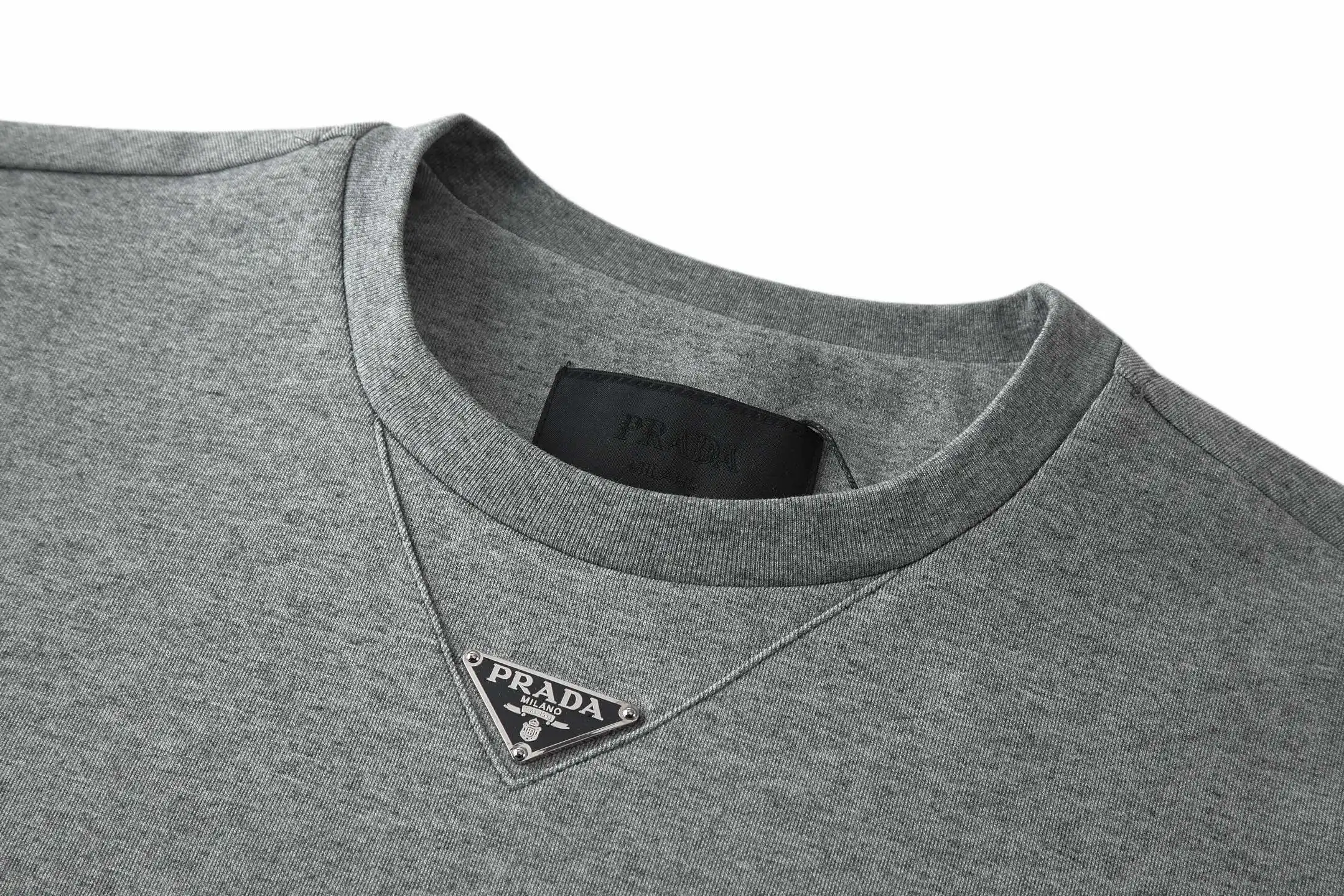 Oversized Logo-Embellished Cotton T-Shirt D18014168 — view 3