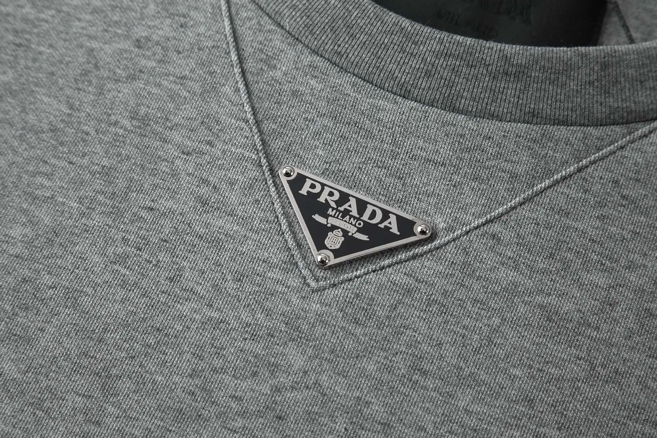 Oversized Logo-Embellished Cotton T-Shirt D18014168 — view 4