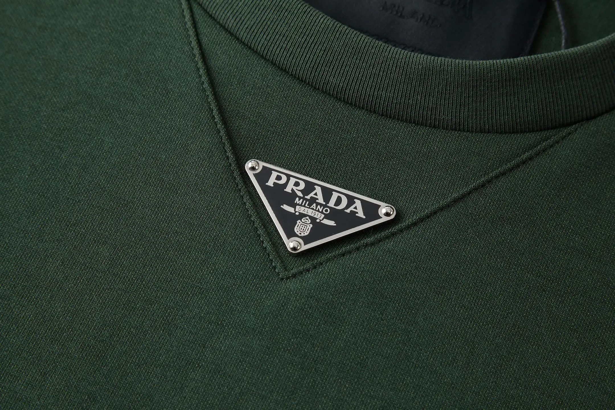 Oversized Enamel Triangle Logo T-Shirt D18014169 — view 4