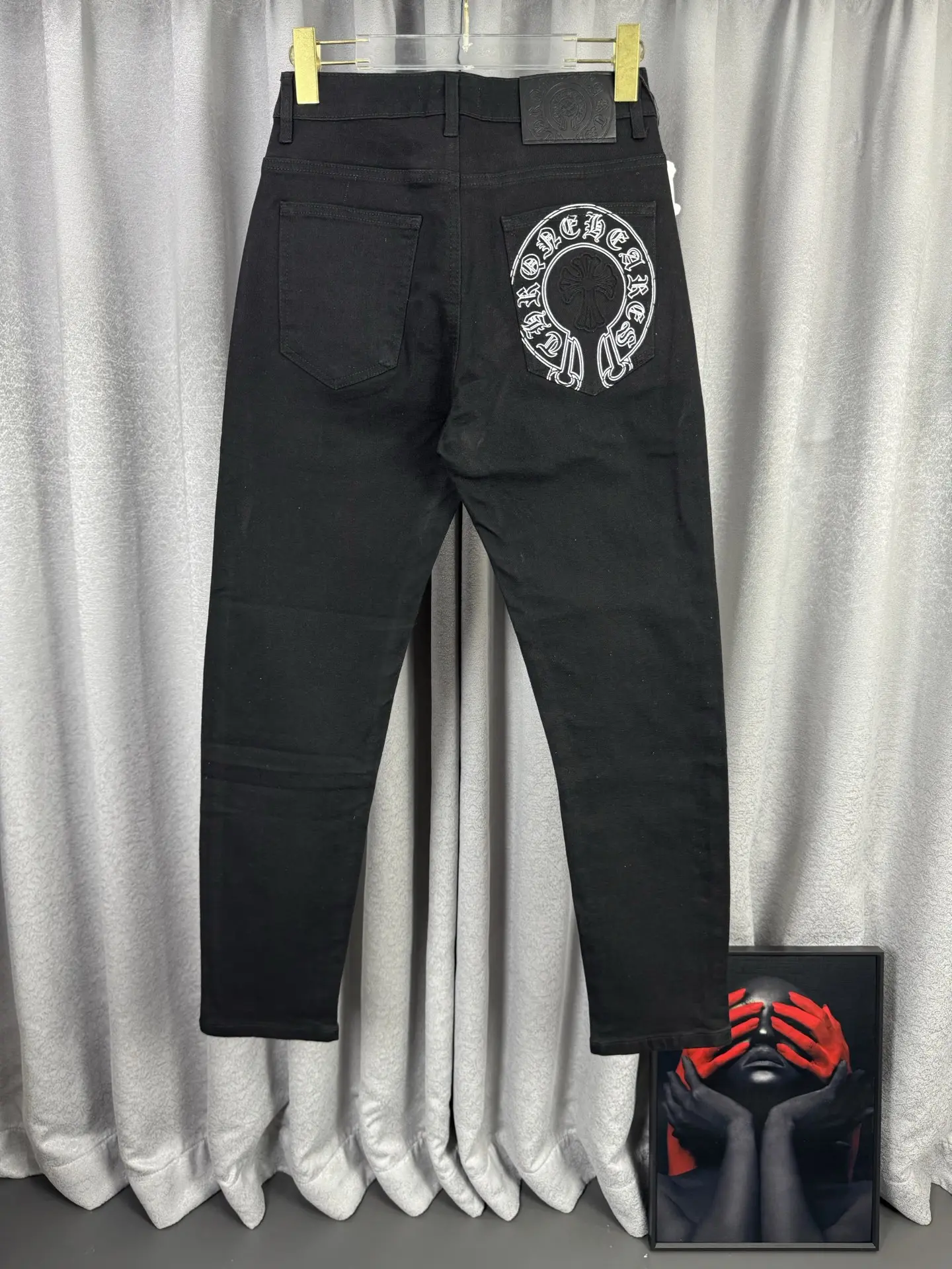 Chrome Hearts Logo-Embroidered Straight-Leg Jeans D18019561