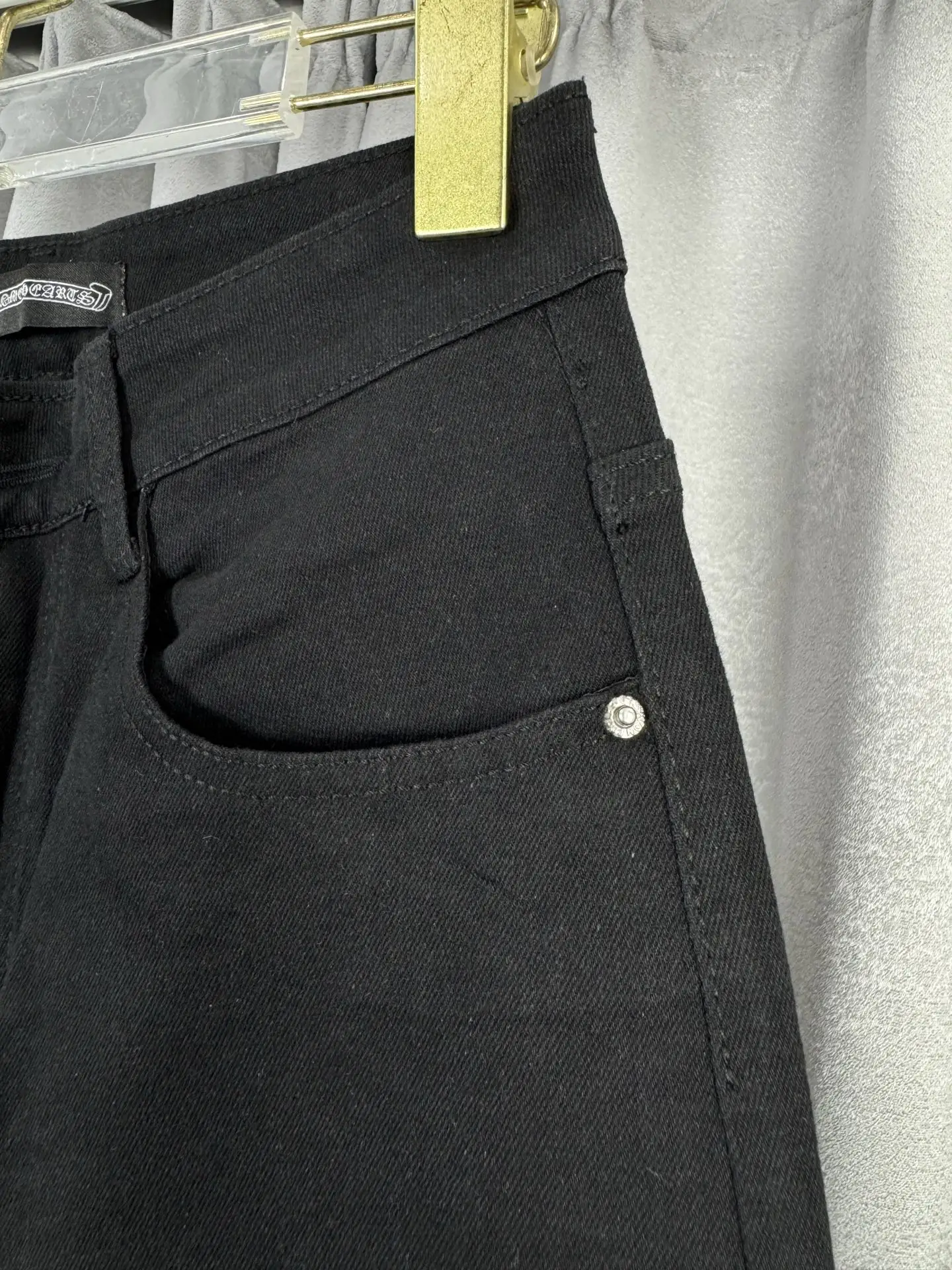 Chrome Hearts Logo-Embroidered Straight-Leg Jeans D18019561 — view 5