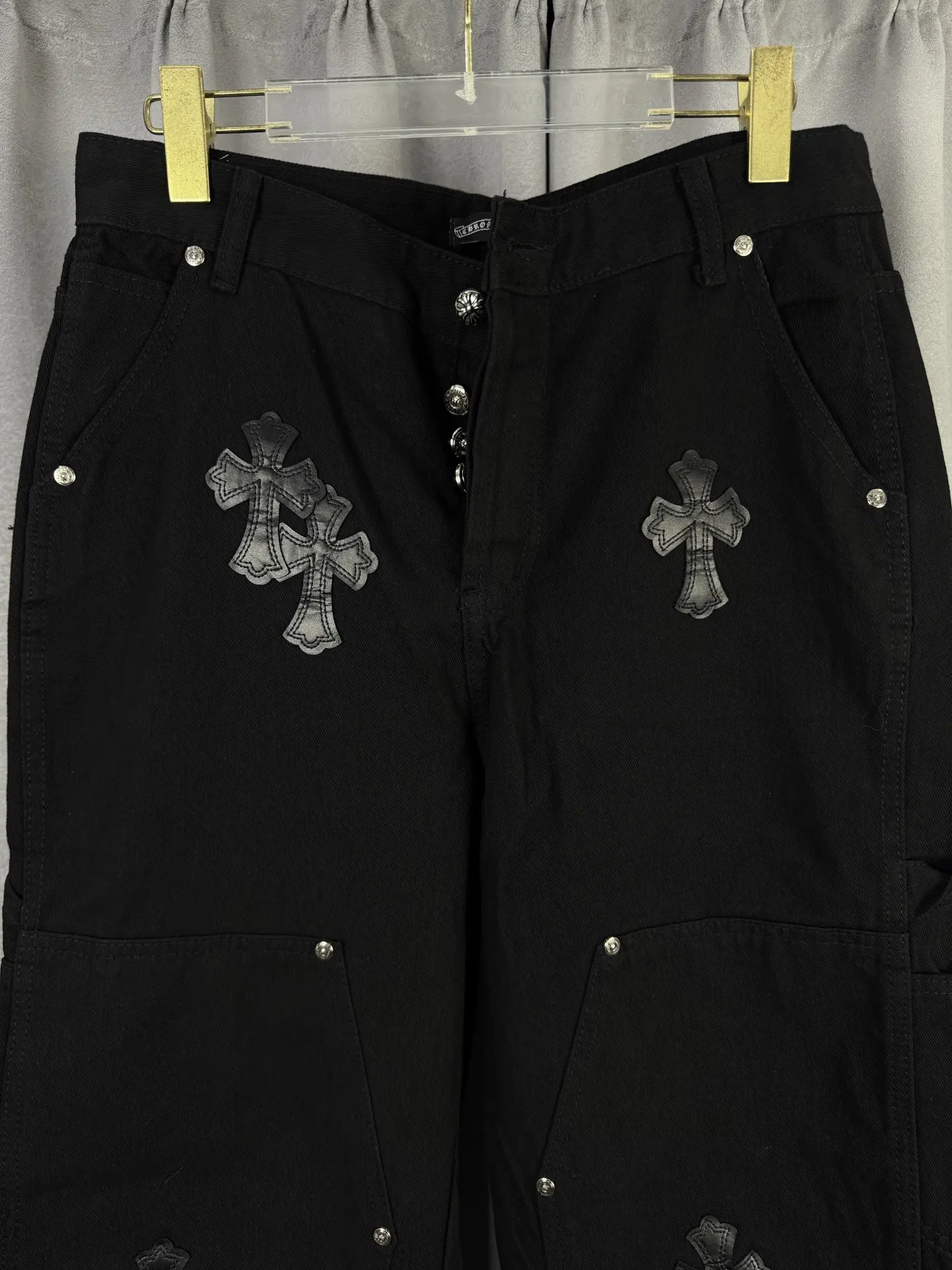 Chrome Hearts Cross Patch Remake Jeans D18019550 — view 4