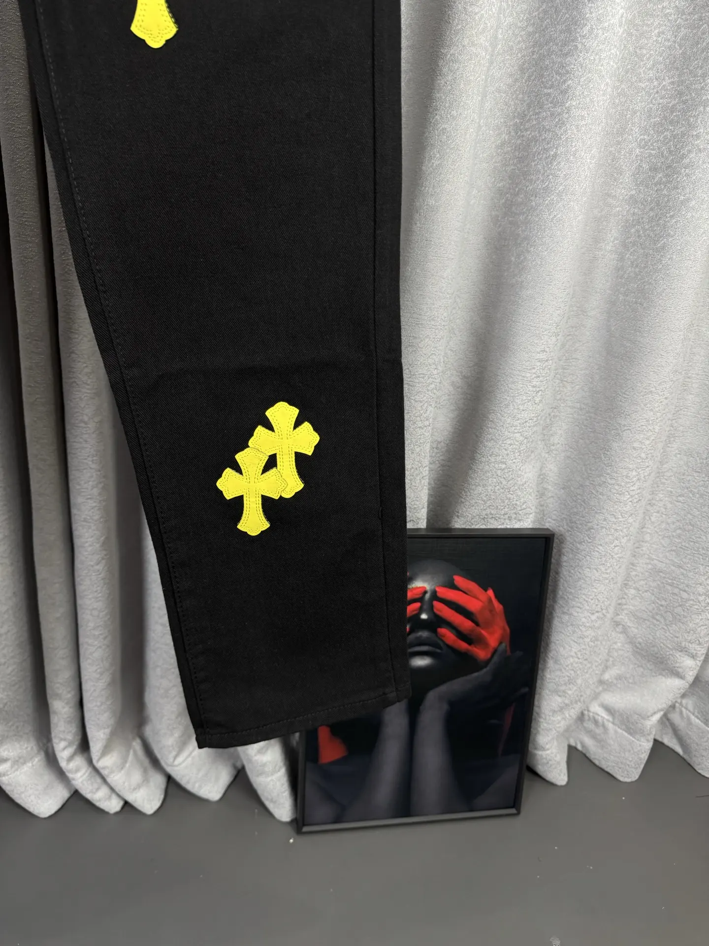 Chrome Hearts Cross Patch Remake Jeans D18019574 — view 7