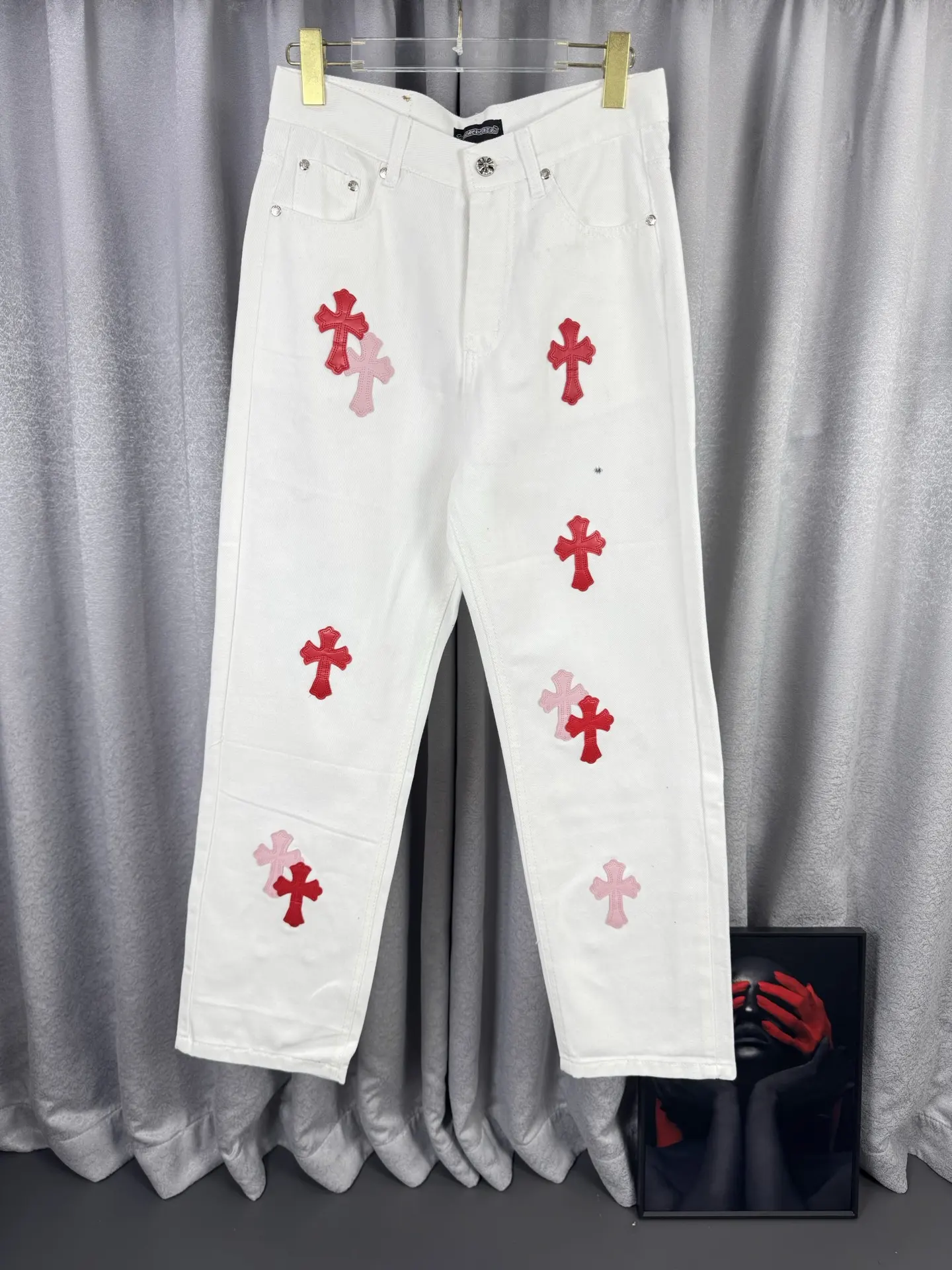 Chrome Hearts Cross Patch Straight-Leg Jeans D18019573