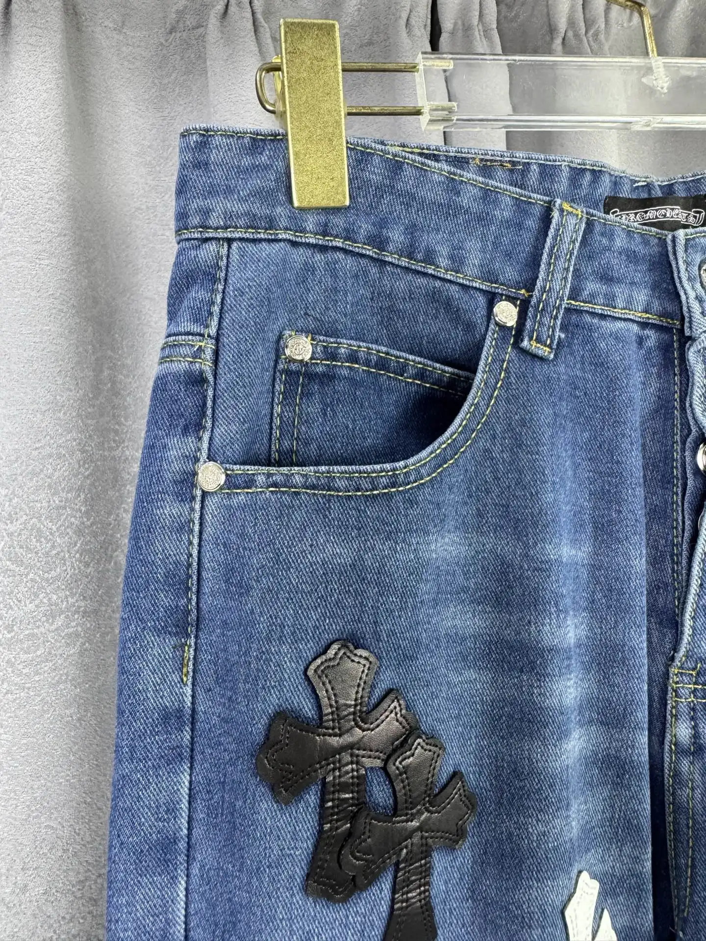 Cross Patch Remake Straight-Leg Jeans D18019568 — view 5
