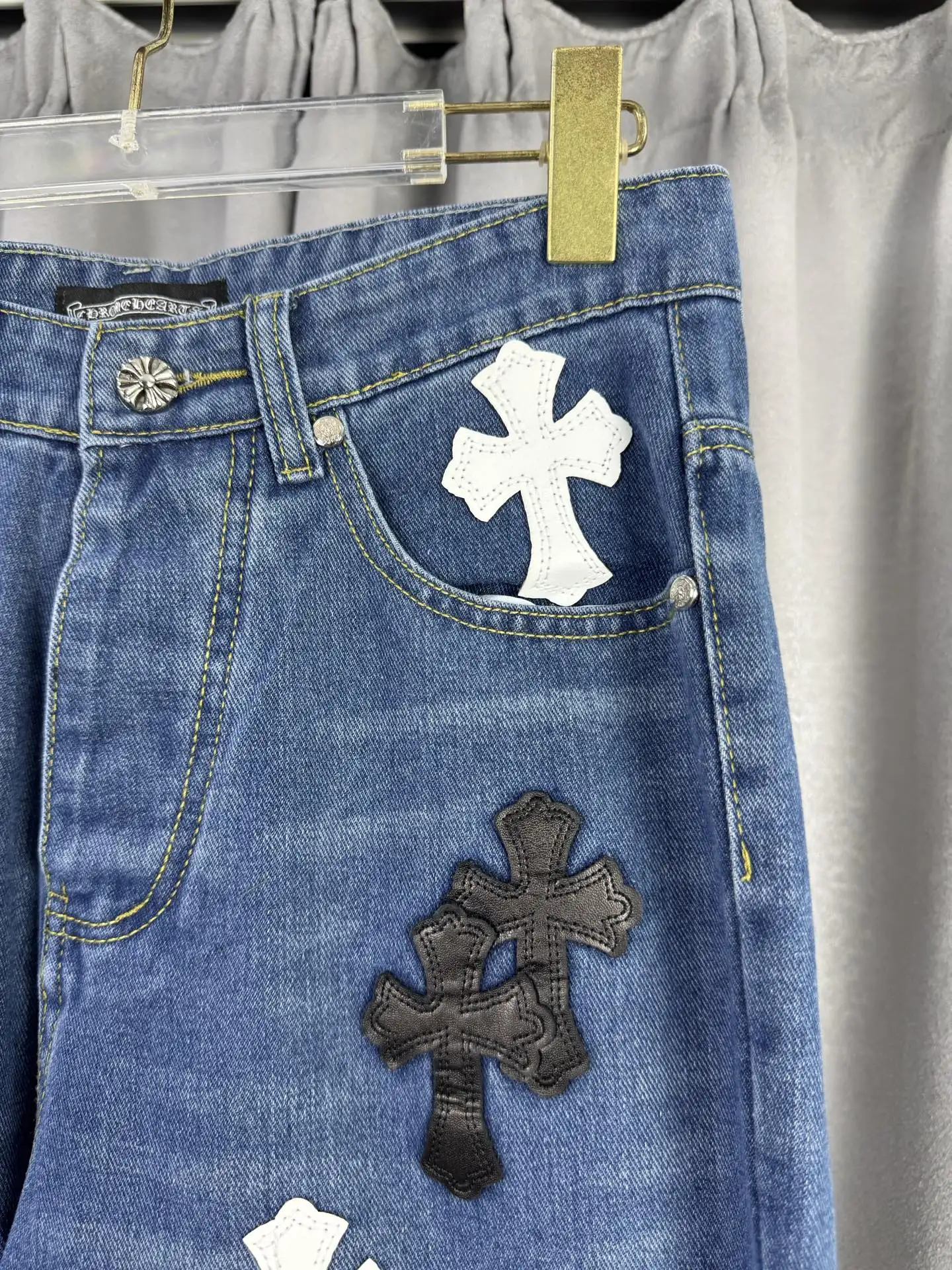 Cross Patch Remake Straight-Leg Jeans D18019568 — view 6