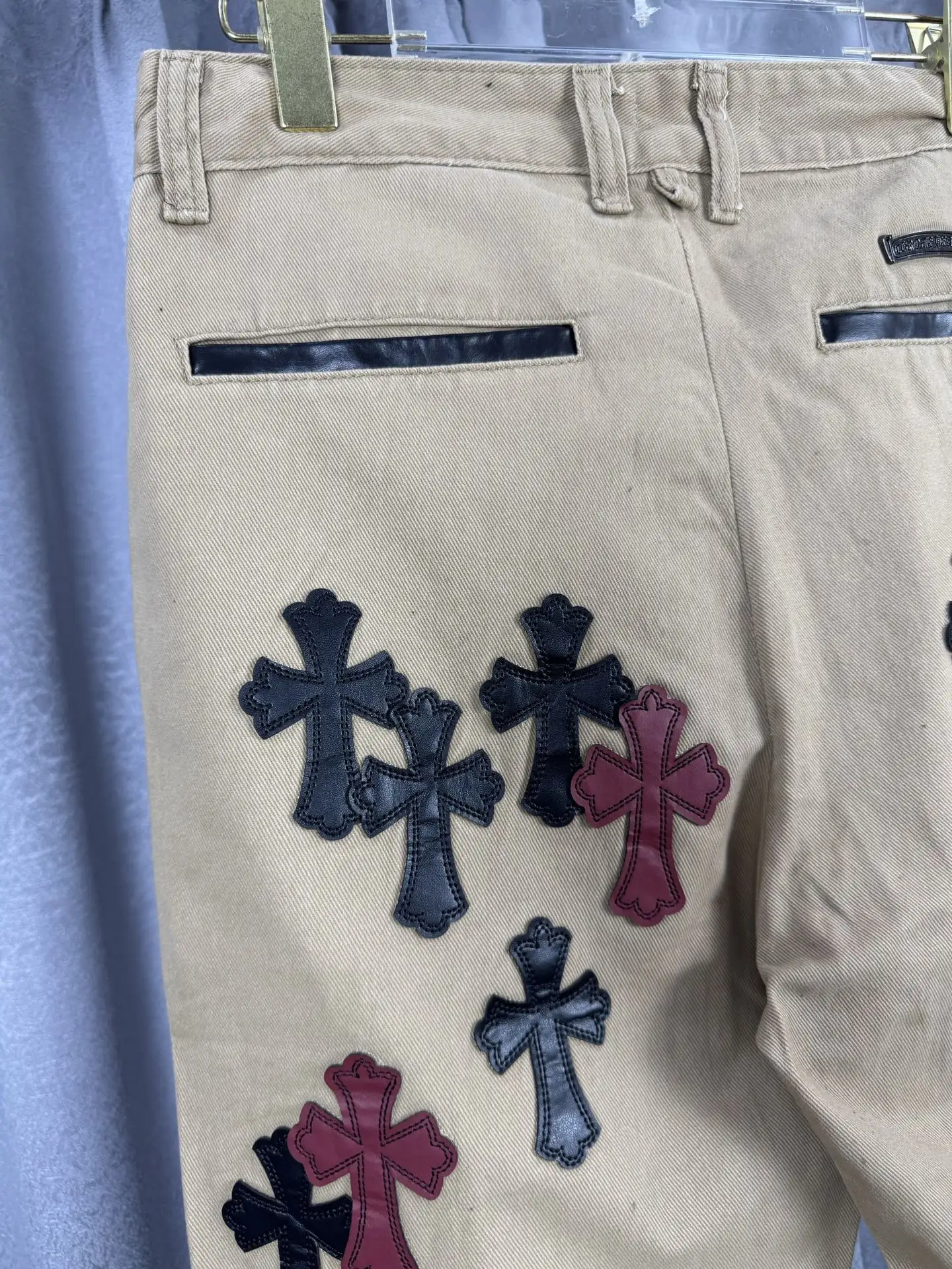 Chrome Hearts Leather Patch Remake Jeans D18019564 — view 9