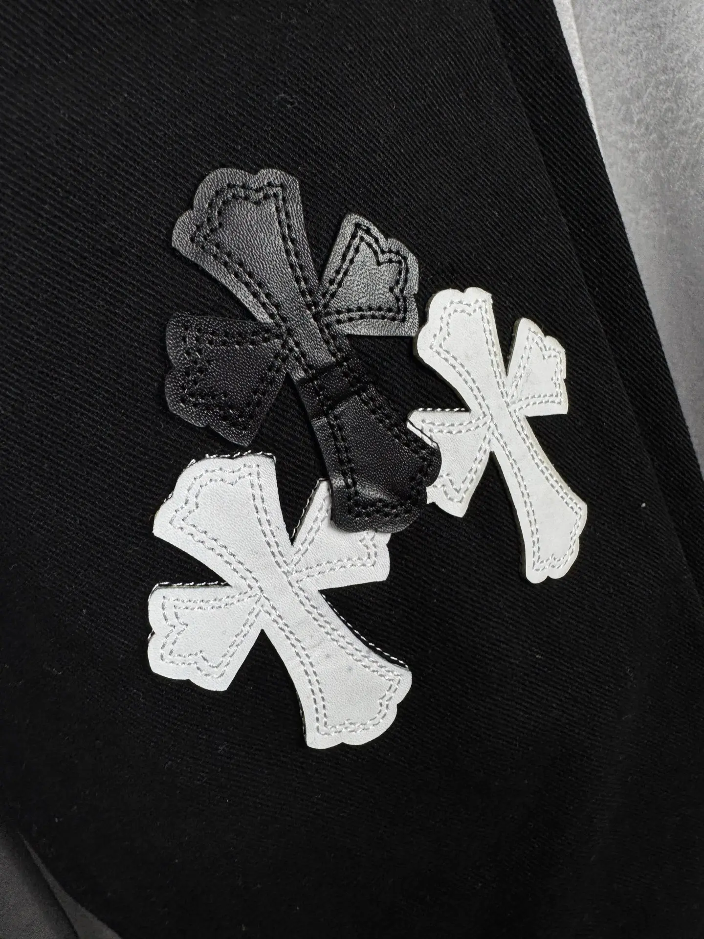 Chrome Hearts Leather Cross Patch Straight-Leg Jeans D18019578 — view 5