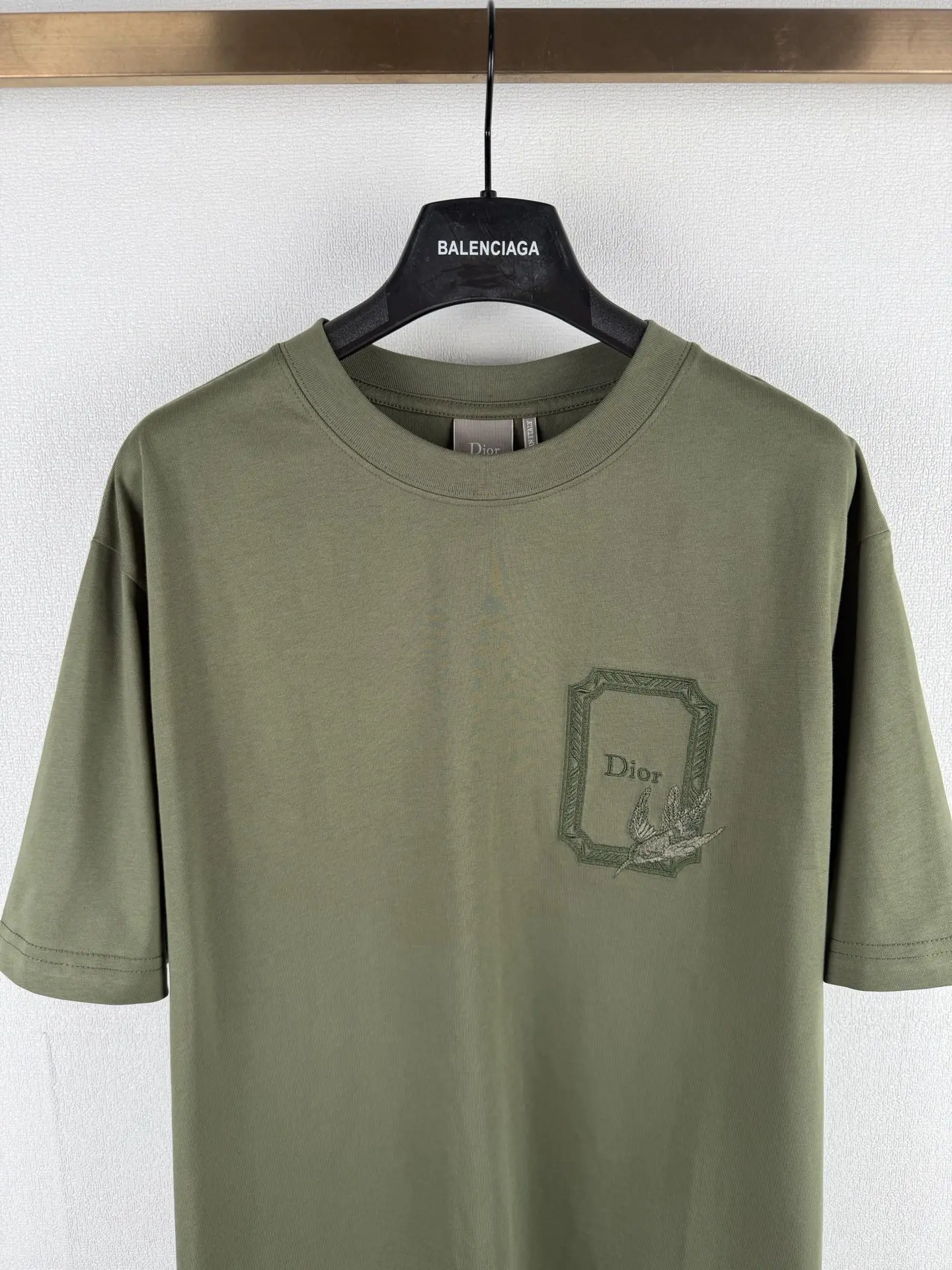 Médaillon Colibri Embroidered Cotton T-Shirt D18524931 — view 2