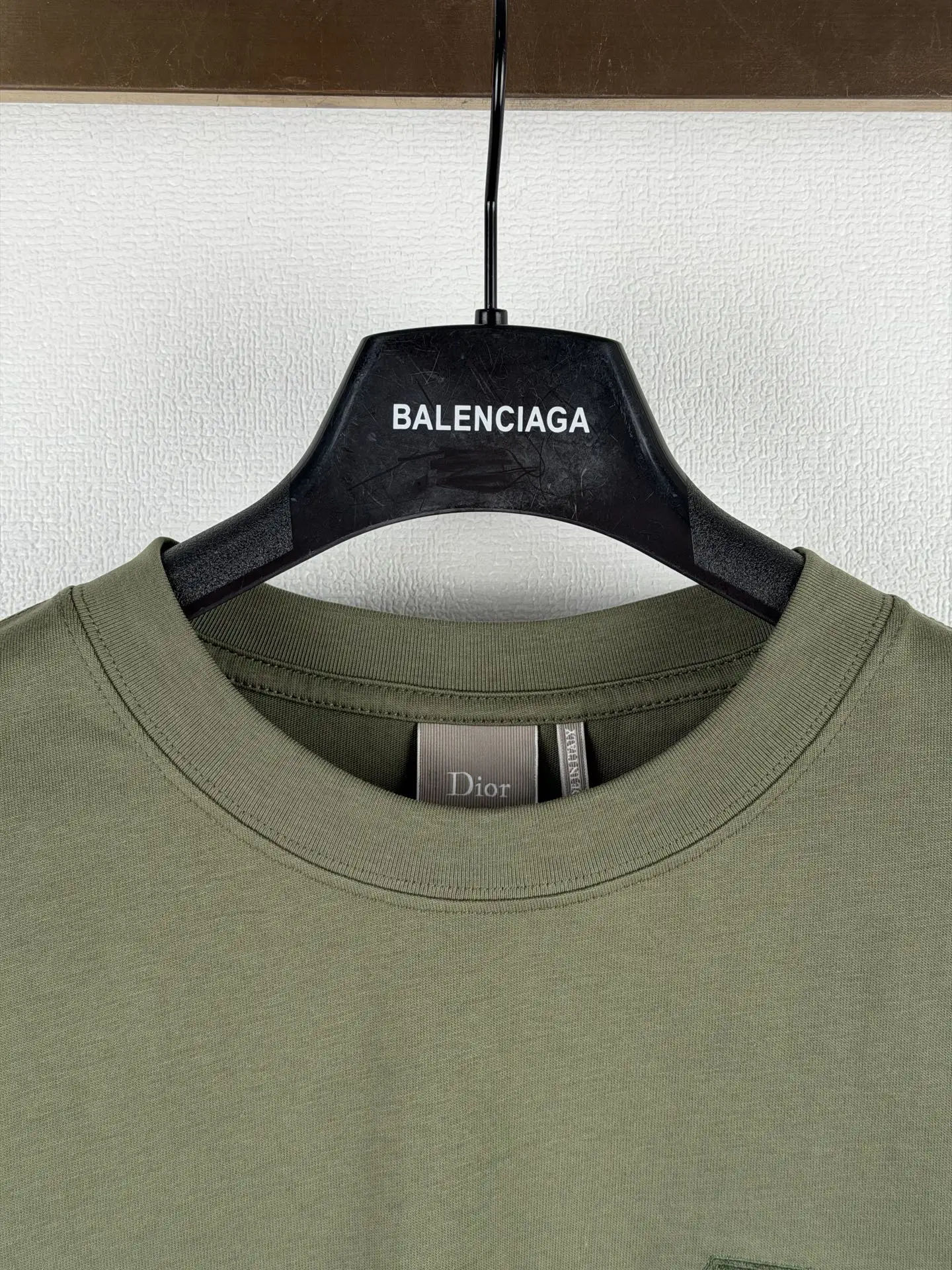 Médaillon Colibri Embroidered Cotton T-Shirt D18524931 — view 5