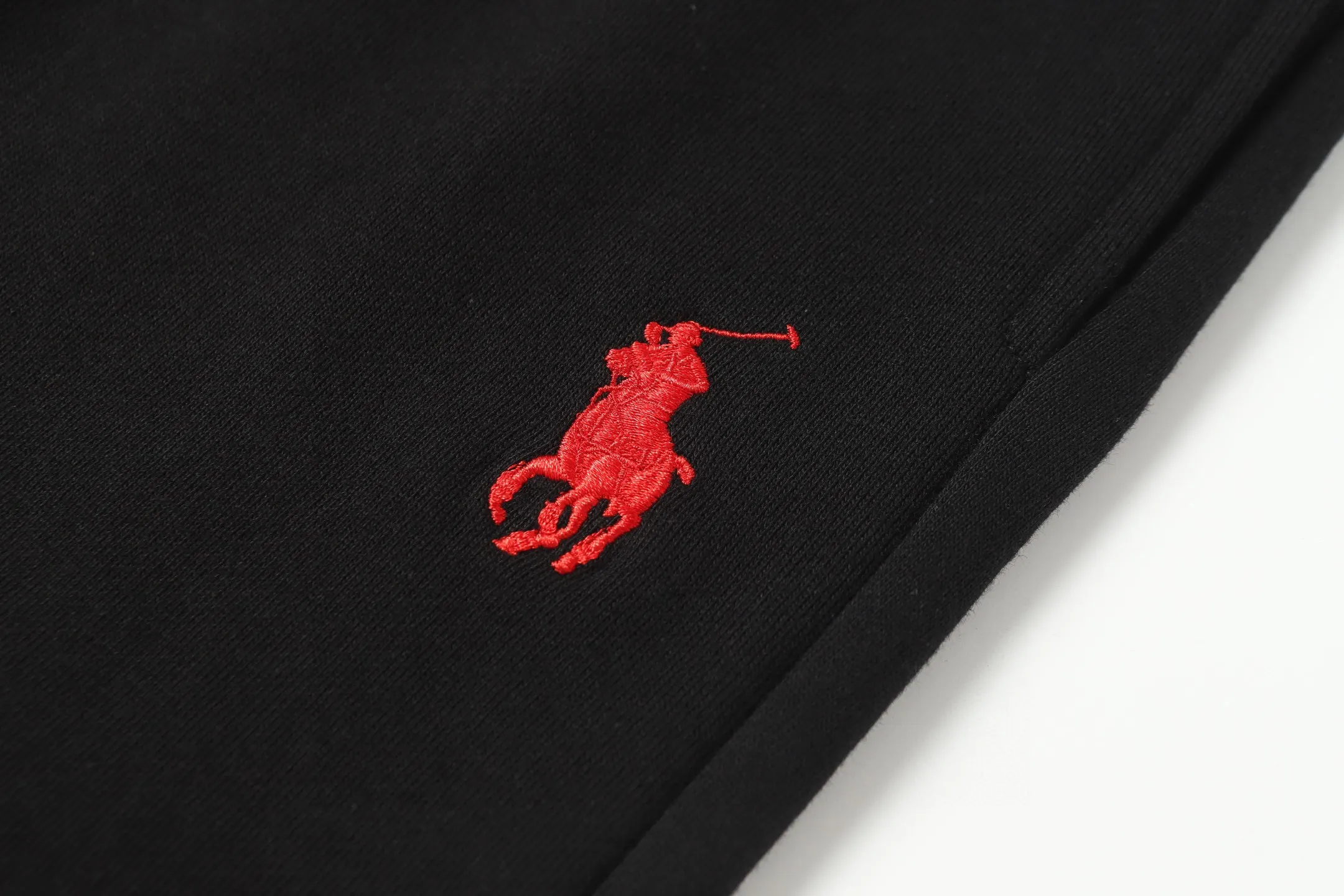 Logo-Embroidered Drawstring Cotton Shorts D18513203 — view 5