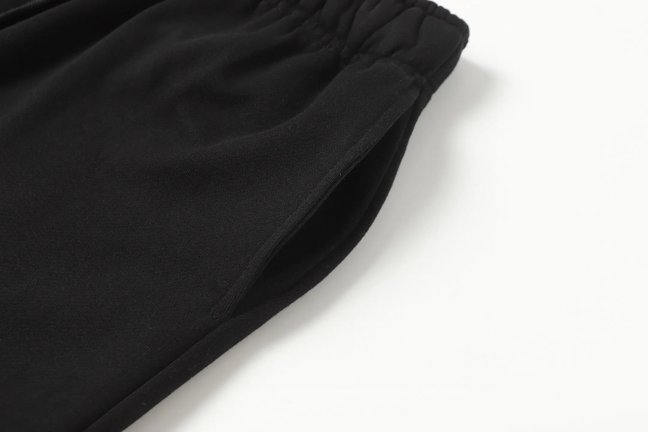 Logo Print Drawstring Sweat Shorts D18513200 — view 7