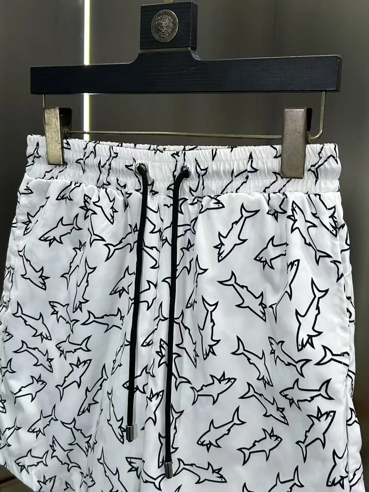 Shark Print Quick-Dry Swim Shorts D18512383 — view 3