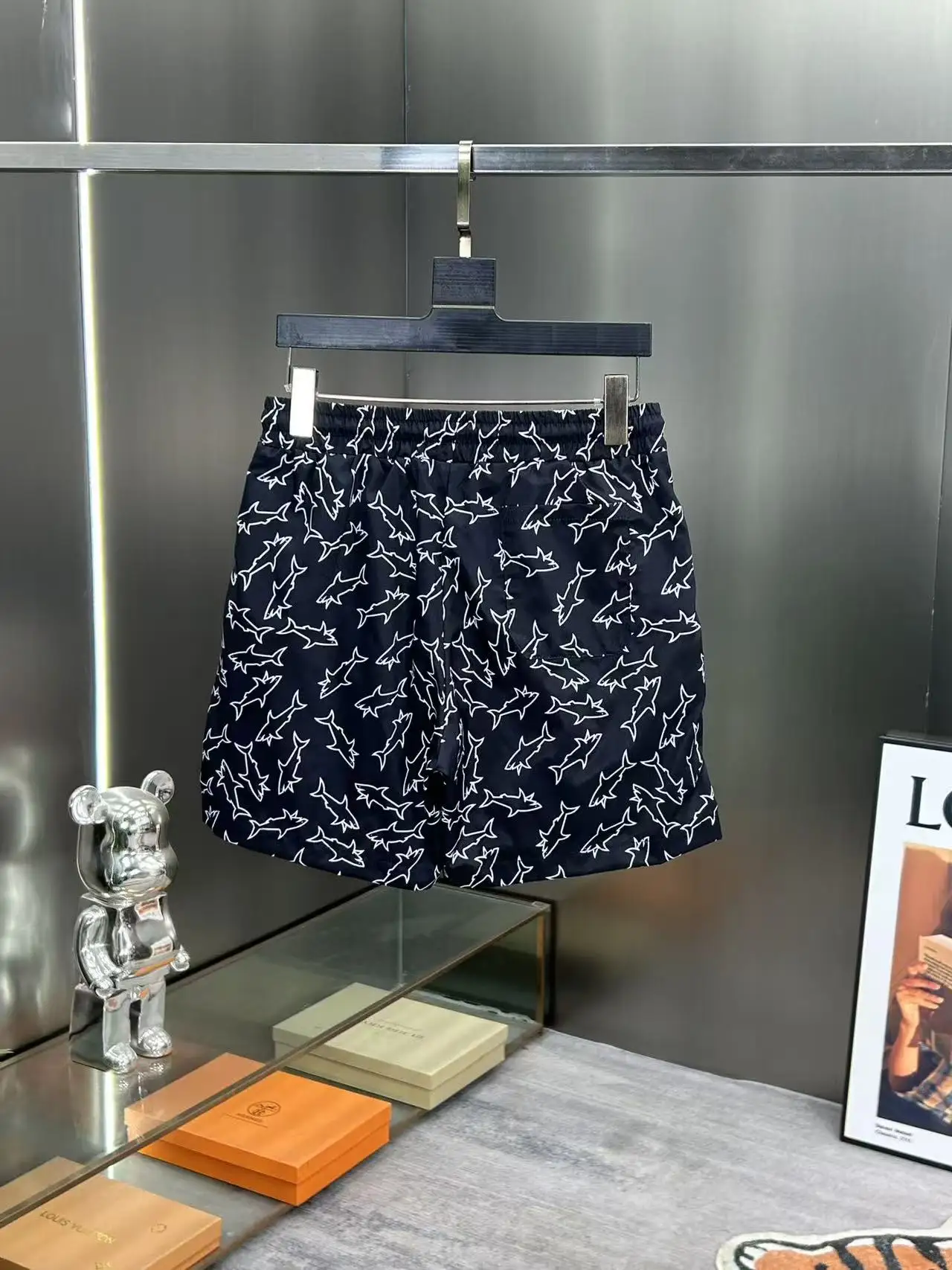 Logo-Print Quick-Dry Swim Shorts D18512385 — view 2