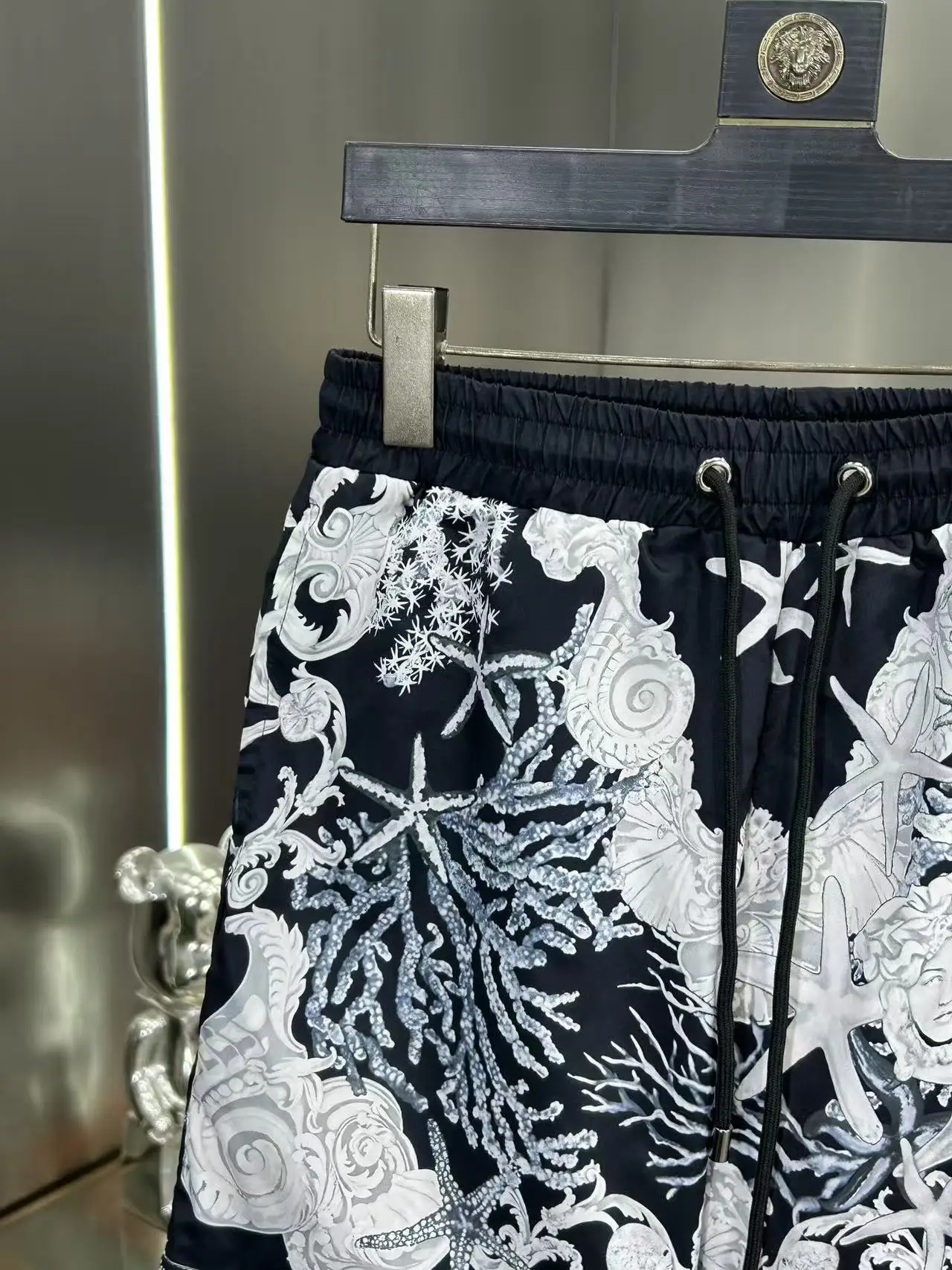 Barocco Sea Print Swim Shorts D18512392 — view 4