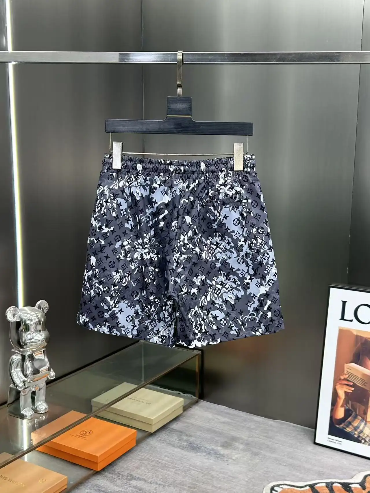 Monogram Print Quick-Dry Swim Shorts D18512372 — view 2