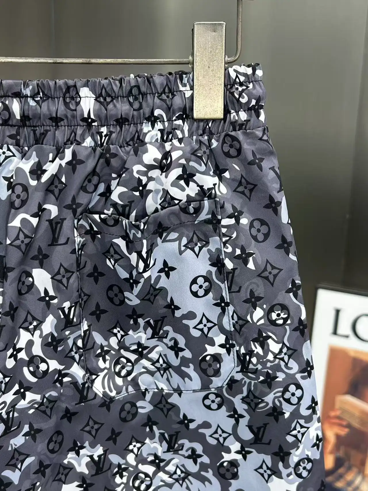 Monogram Print Quick-Dry Swim Shorts D18512372 — view 4