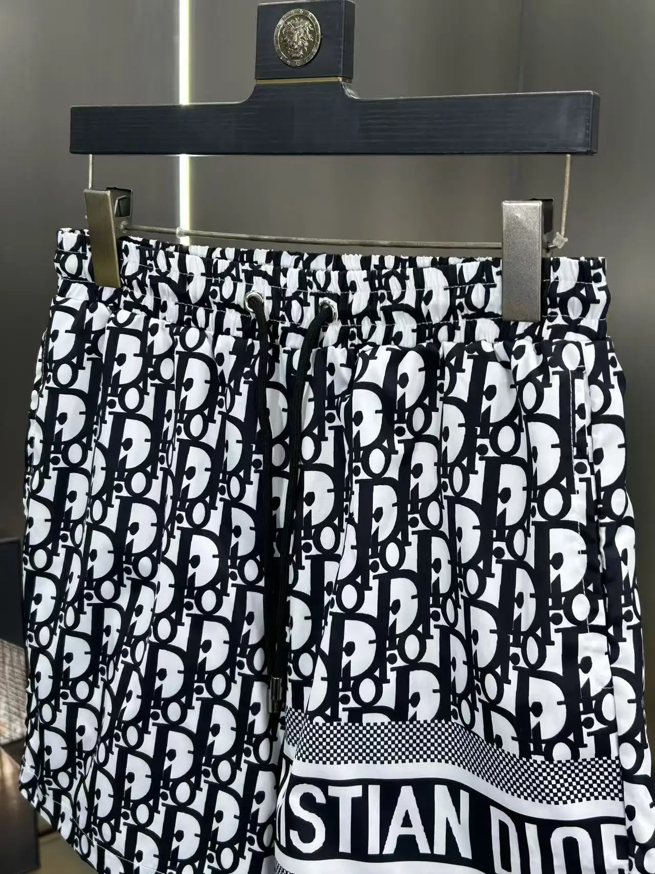 Oblique Monogram Quick-Dry Shorts D18512395 — view 3