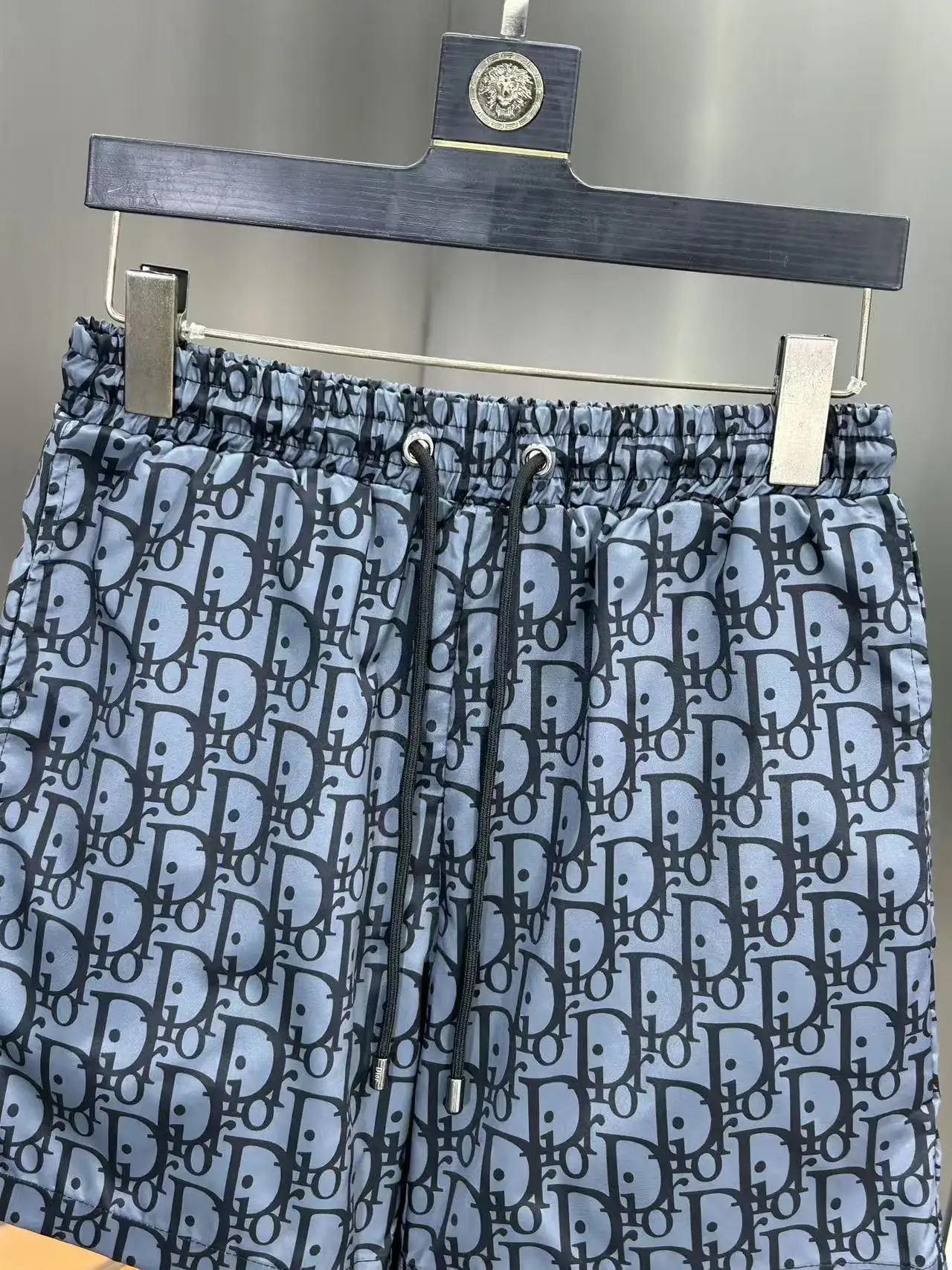 Oblique Monogram Technical Fabric Shorts D18512394 — view 3