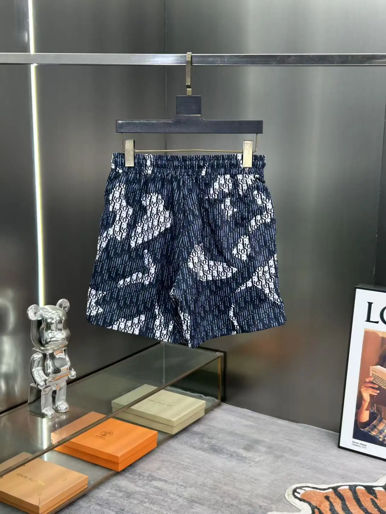 Oblique Print Quick-Dry Swim Shorts D18512376 — view 2
