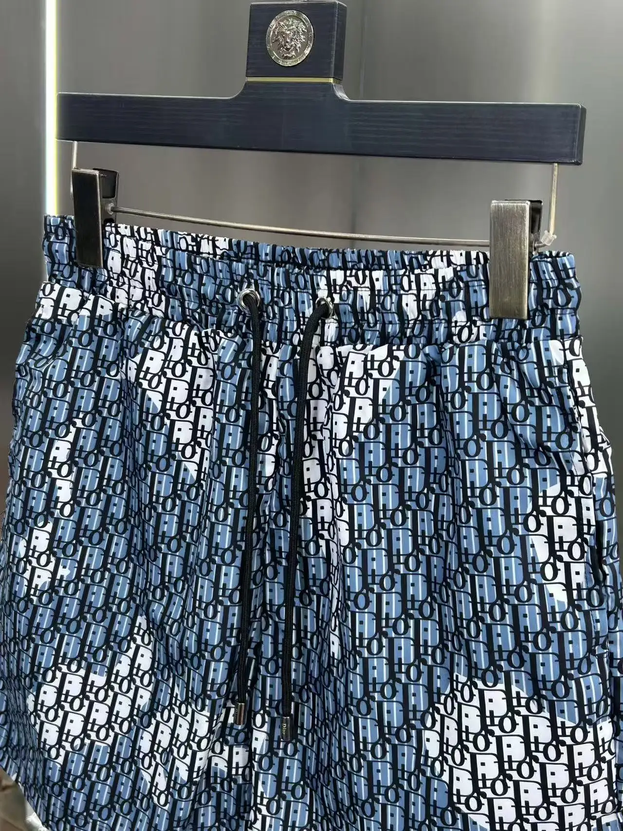 Oblique Monogram Technical Fabric Shorts D18512378 — view 3