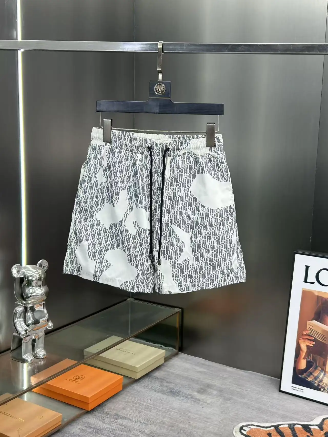 Oblique Monogram Quick-Dry Shorts D18512377