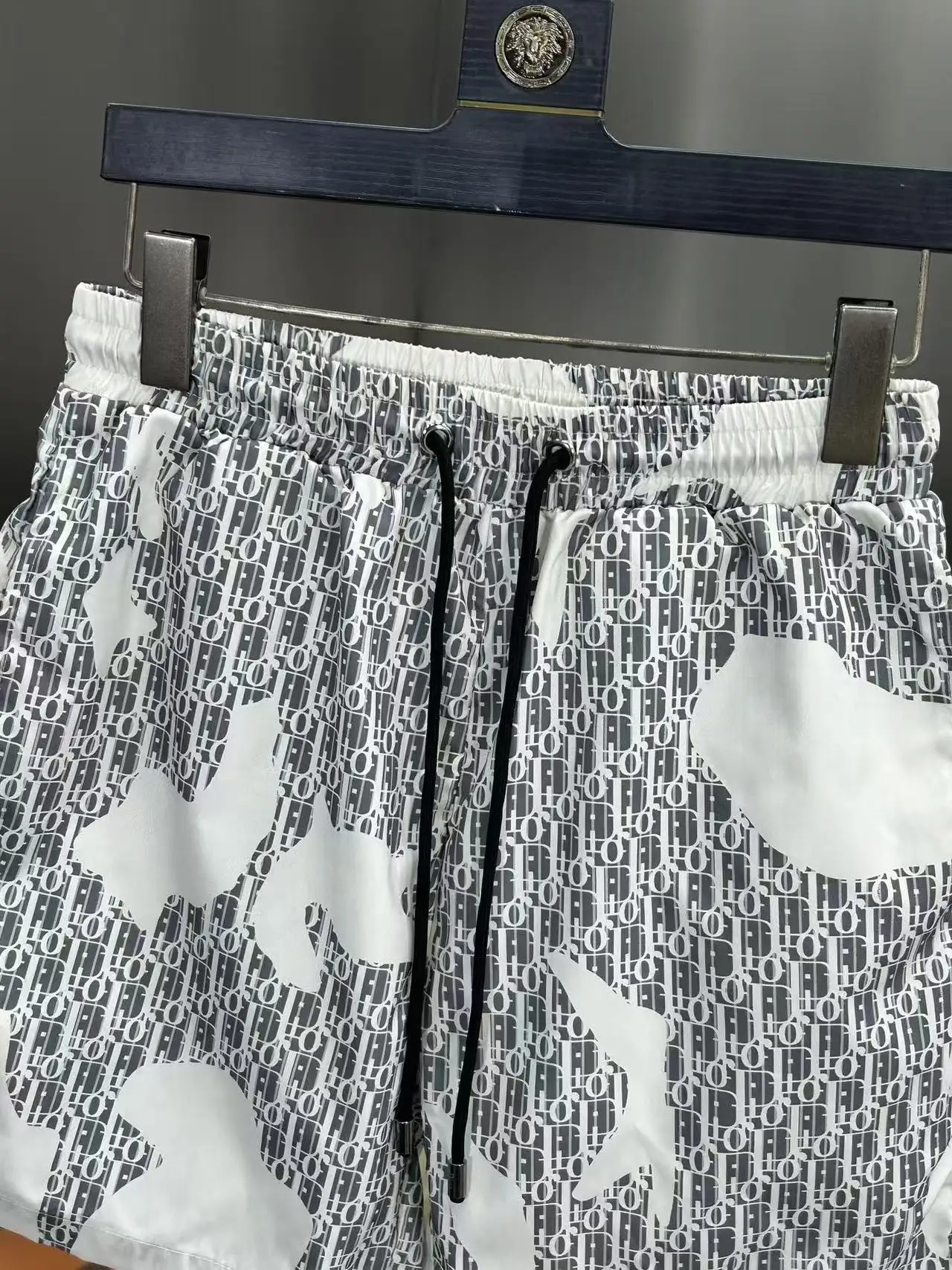 Oblique Monogram Quick-Dry Shorts D18512377 — view 3