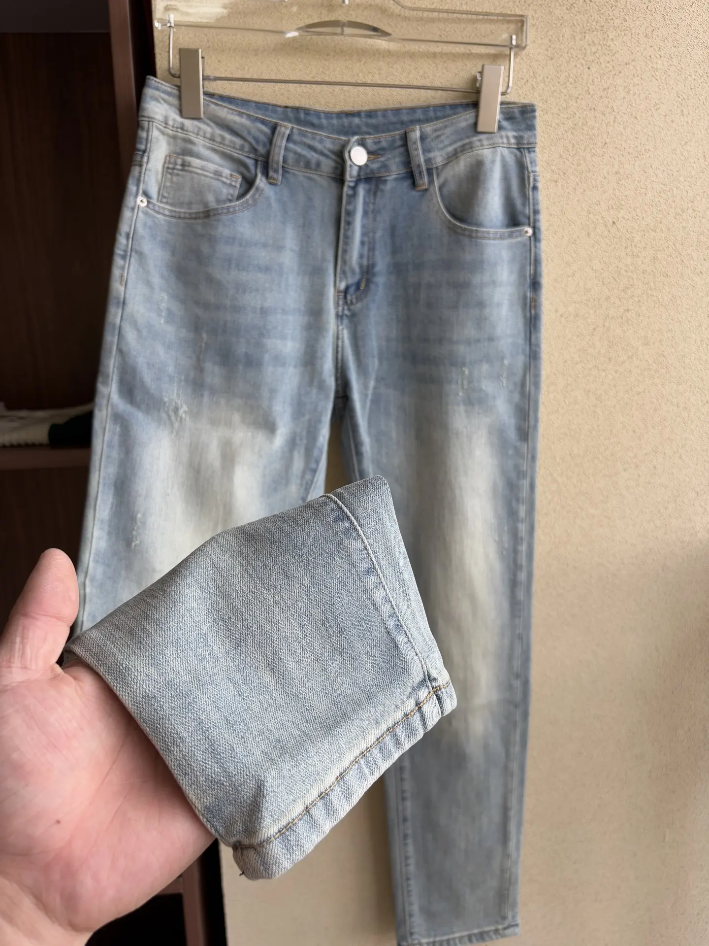 Arc'teryx Slim-Fit Light Wash Jeans D19019062 — view 7