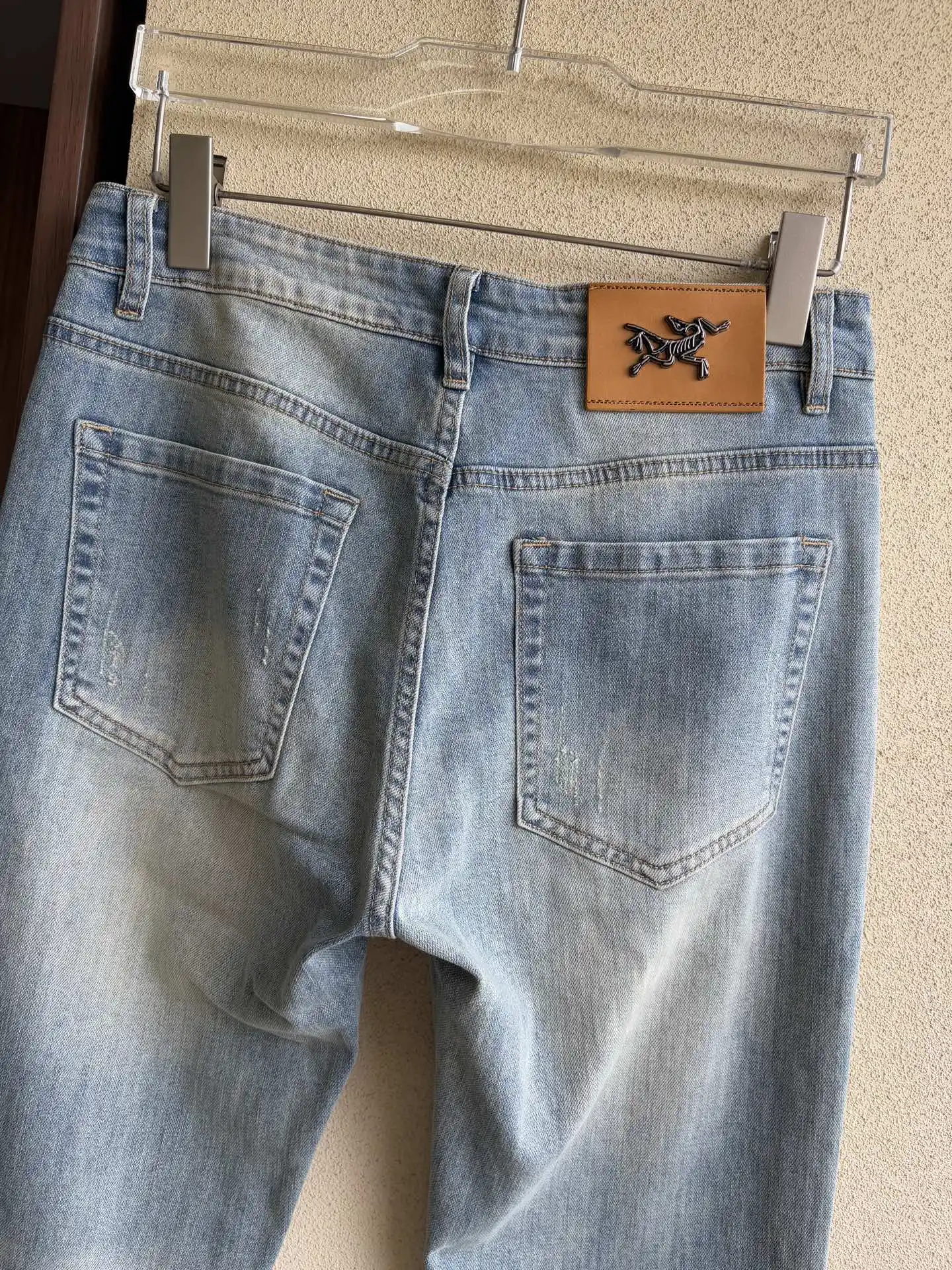 Arc'teryx Slim-Fit Light Wash Jeans D19019062 — view 8