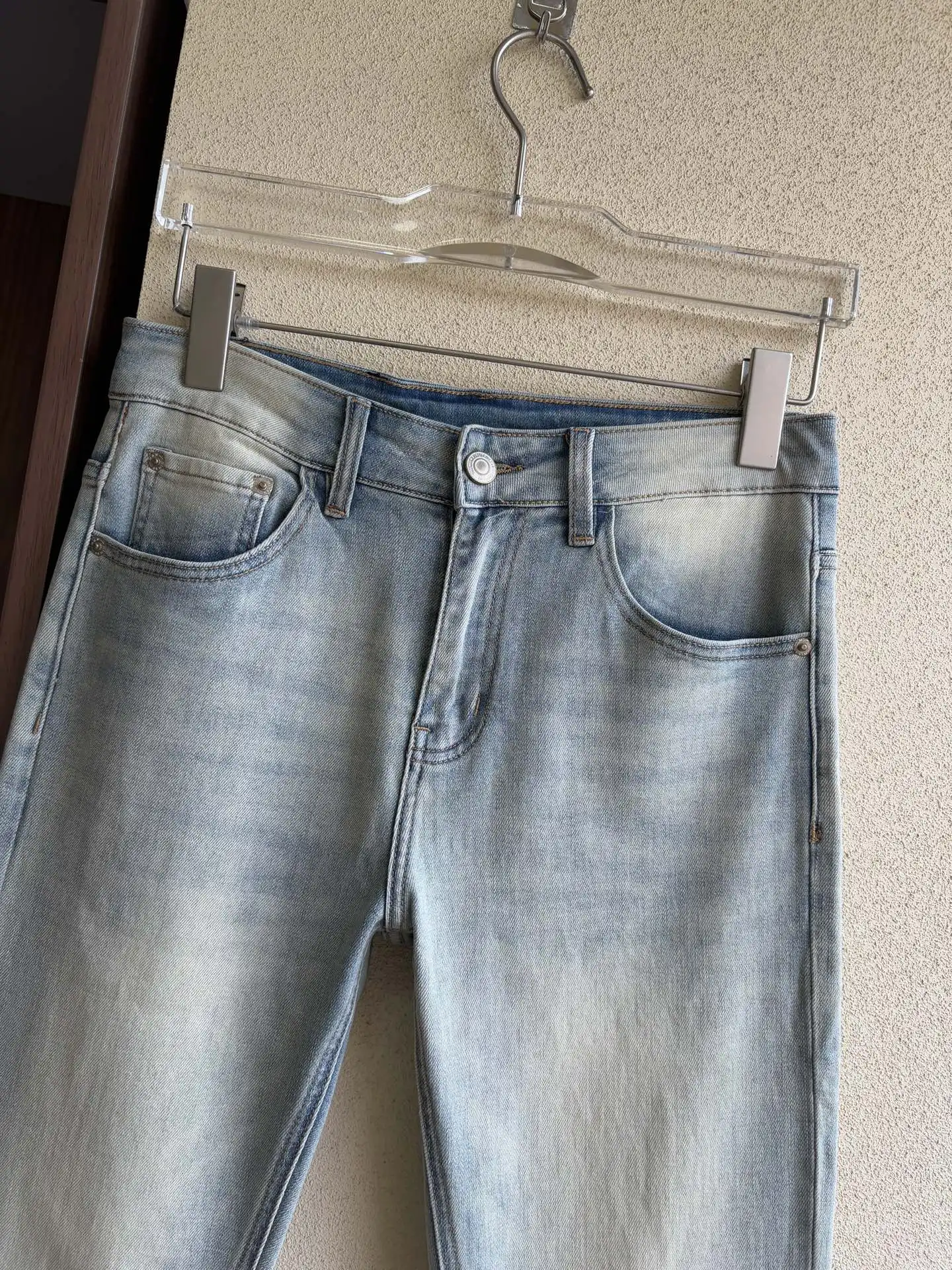Zegna Slim-Fit Light Wash Jeans D19019064 — view 4