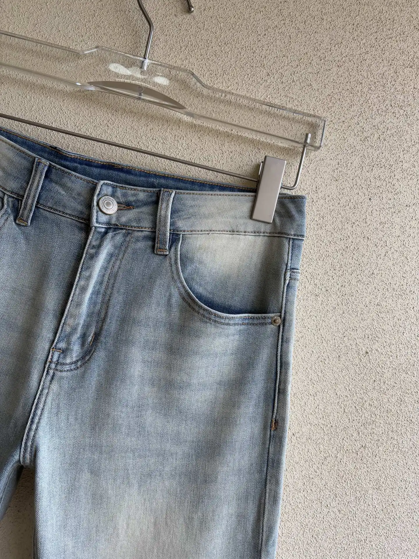 Zegna Slim-Fit Light Wash Jeans D19019064 — view 6