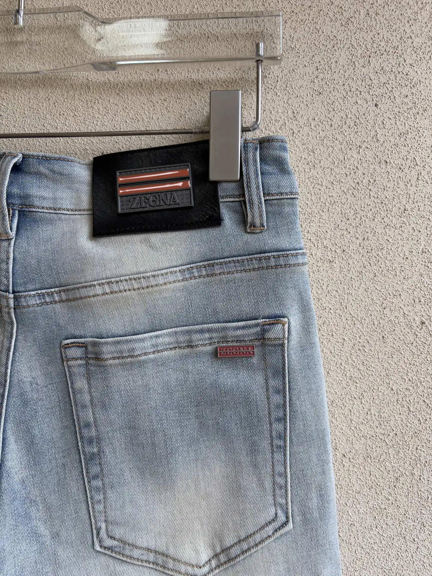 Zegna Slim-Fit Light Wash Jeans D19019064 — view 9