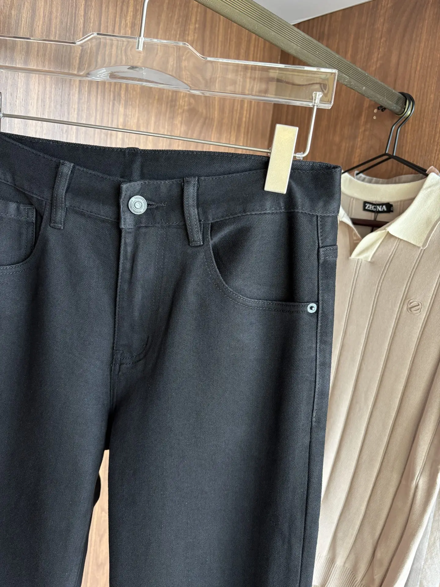 Oblique Patch Slim-Fit Black Jeans D19019079 — view 7