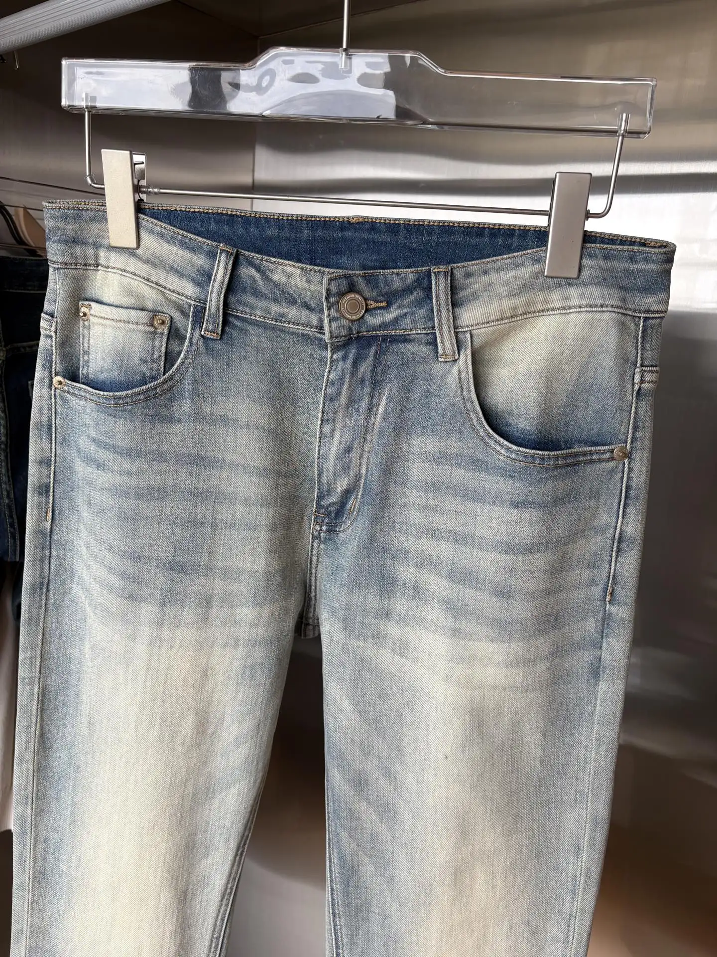 Slim-Fit Light Wash Denim Jeans D19019076 — view 4