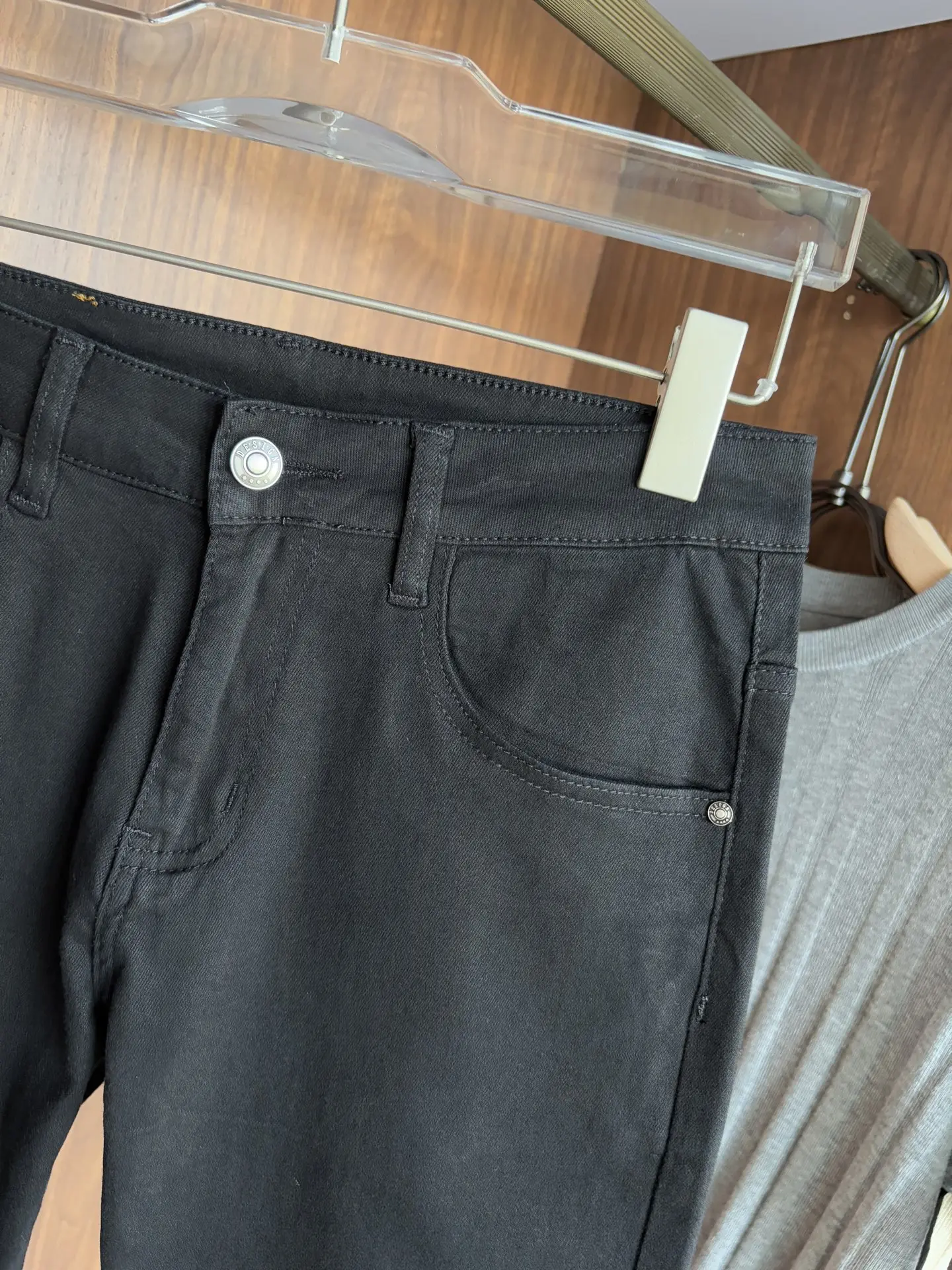 Monogram Pocket Slim-Fit Jeans D19019081 — view 5