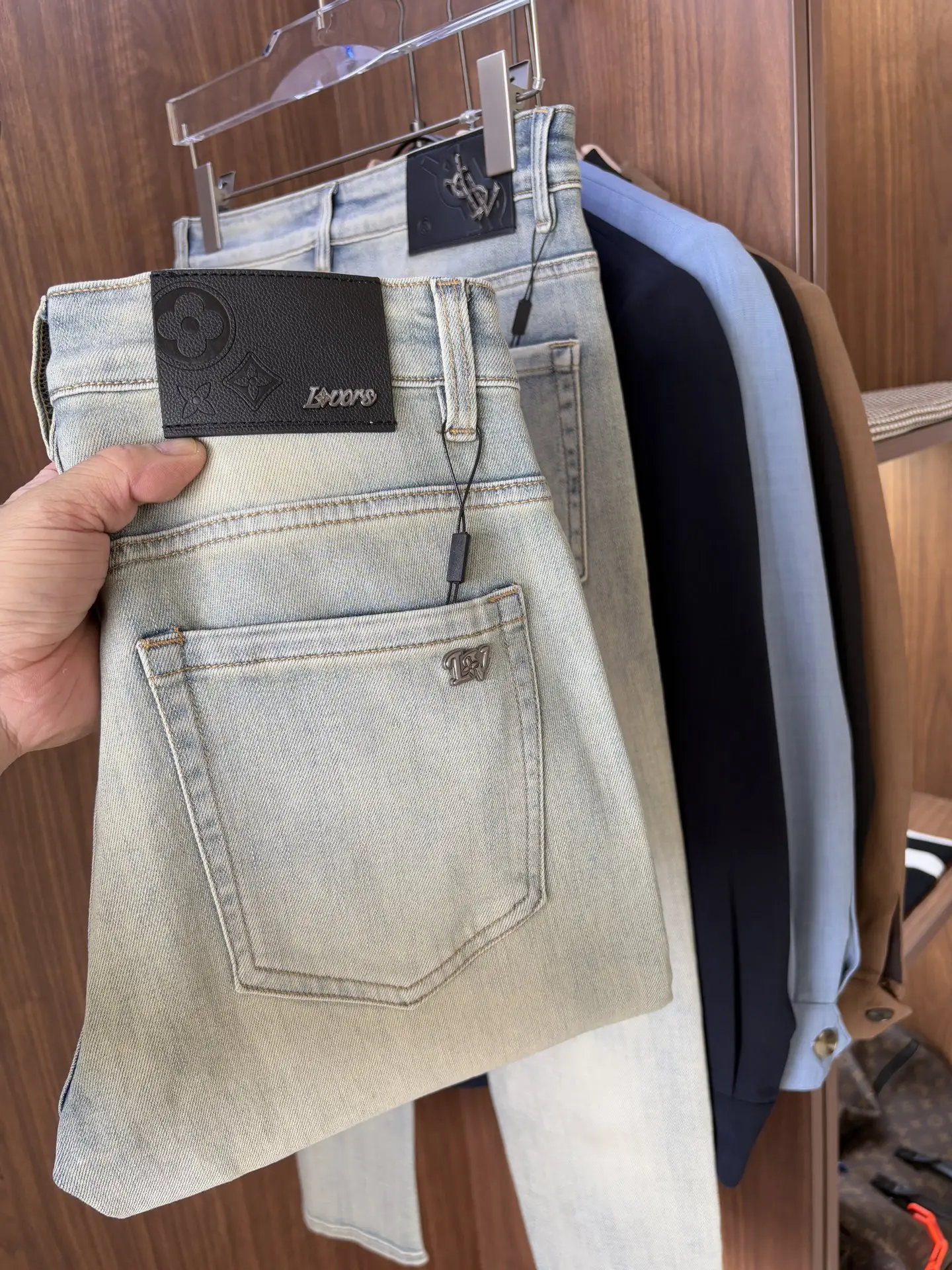 Monogram Leather Patch Slim-Fit Jeans D19019077