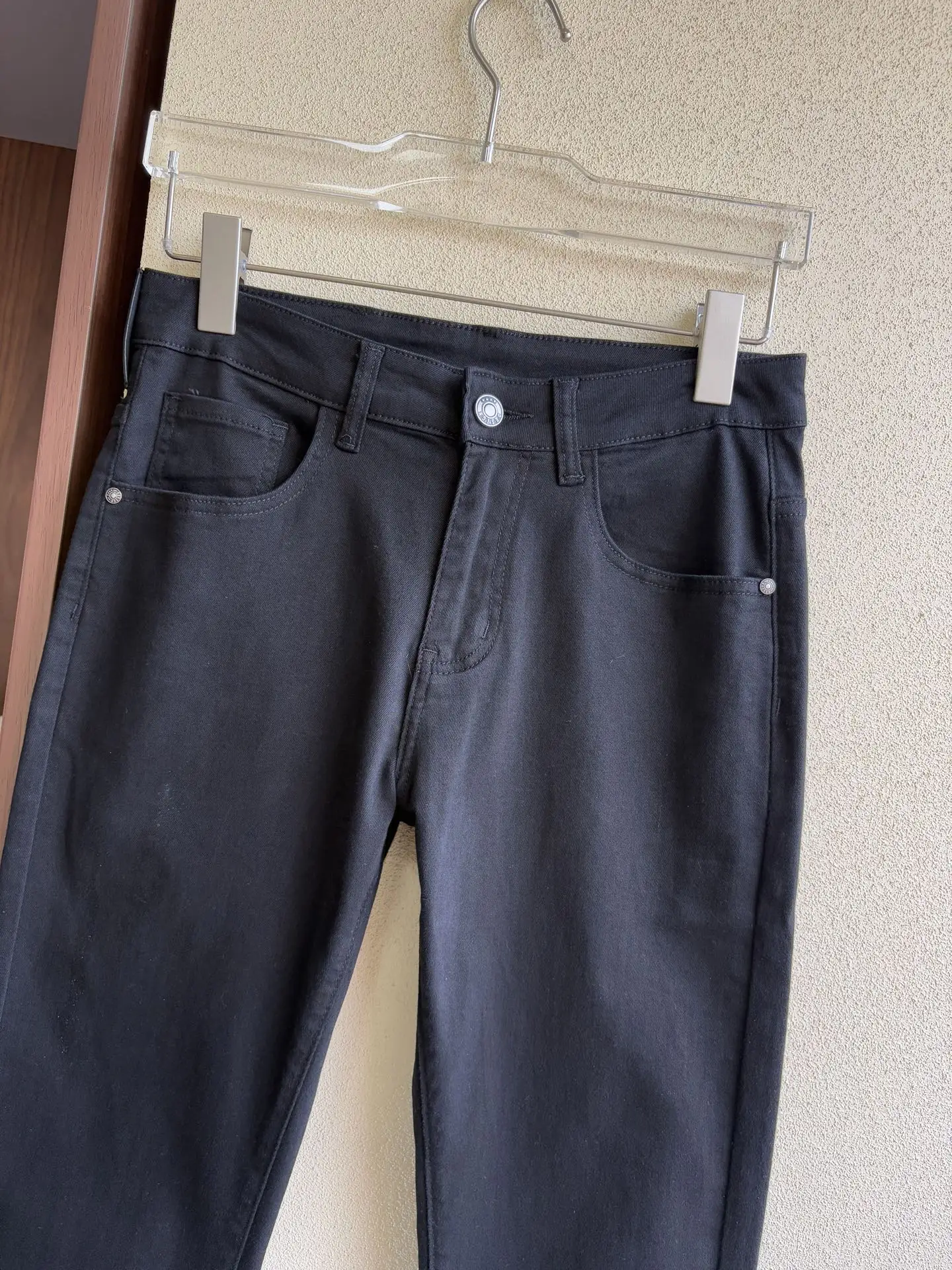 Monogram Patch Slim-Fit Jeans D19019056 — view 4