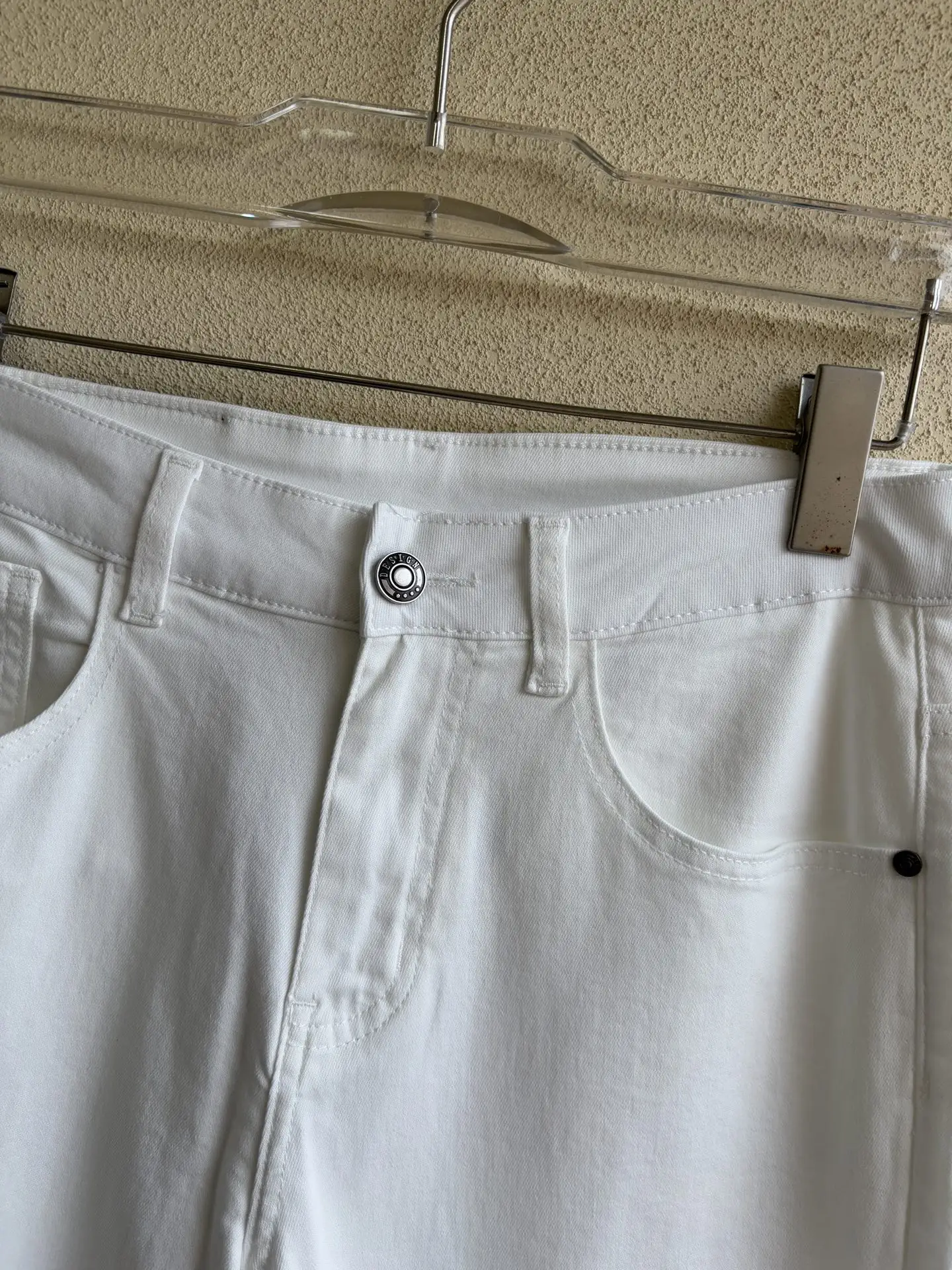 Monogram Patch Slim-Fit White Jeans D19019057 — view 5